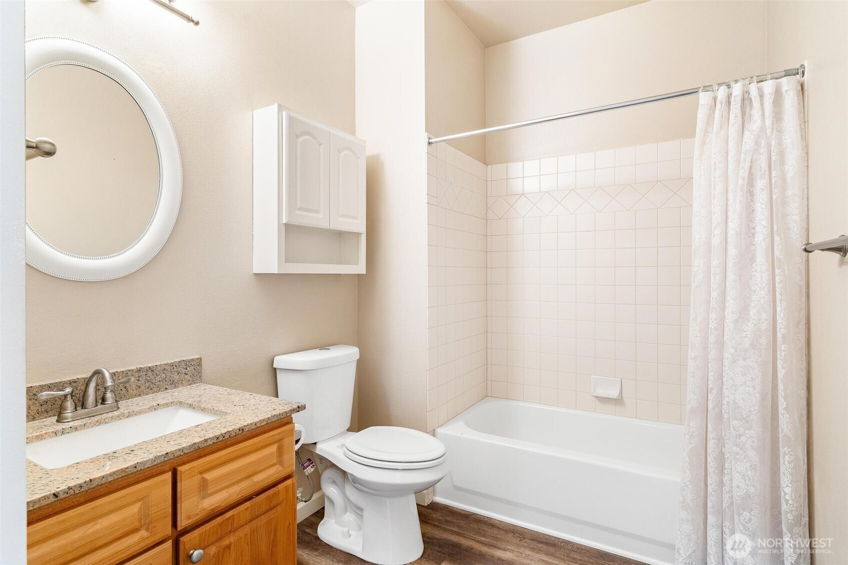 10700 SE 260th Unit: R104