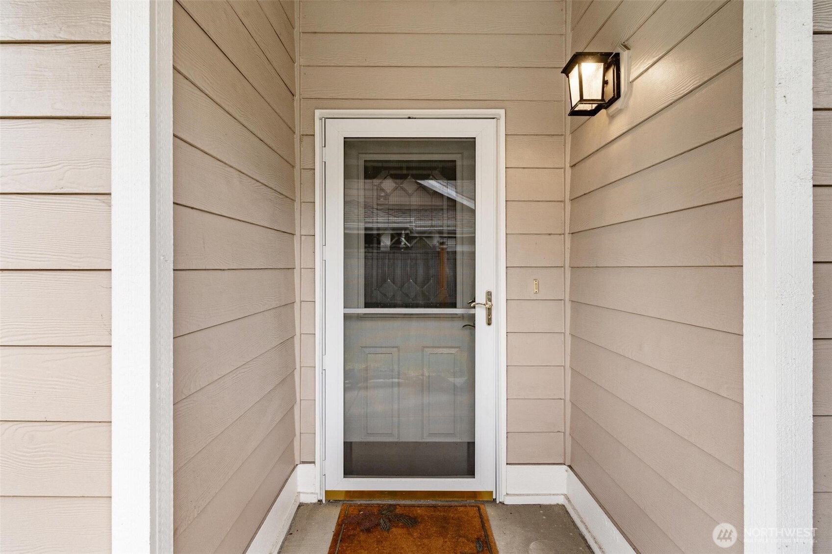 10700 SE 260th Unit: R104