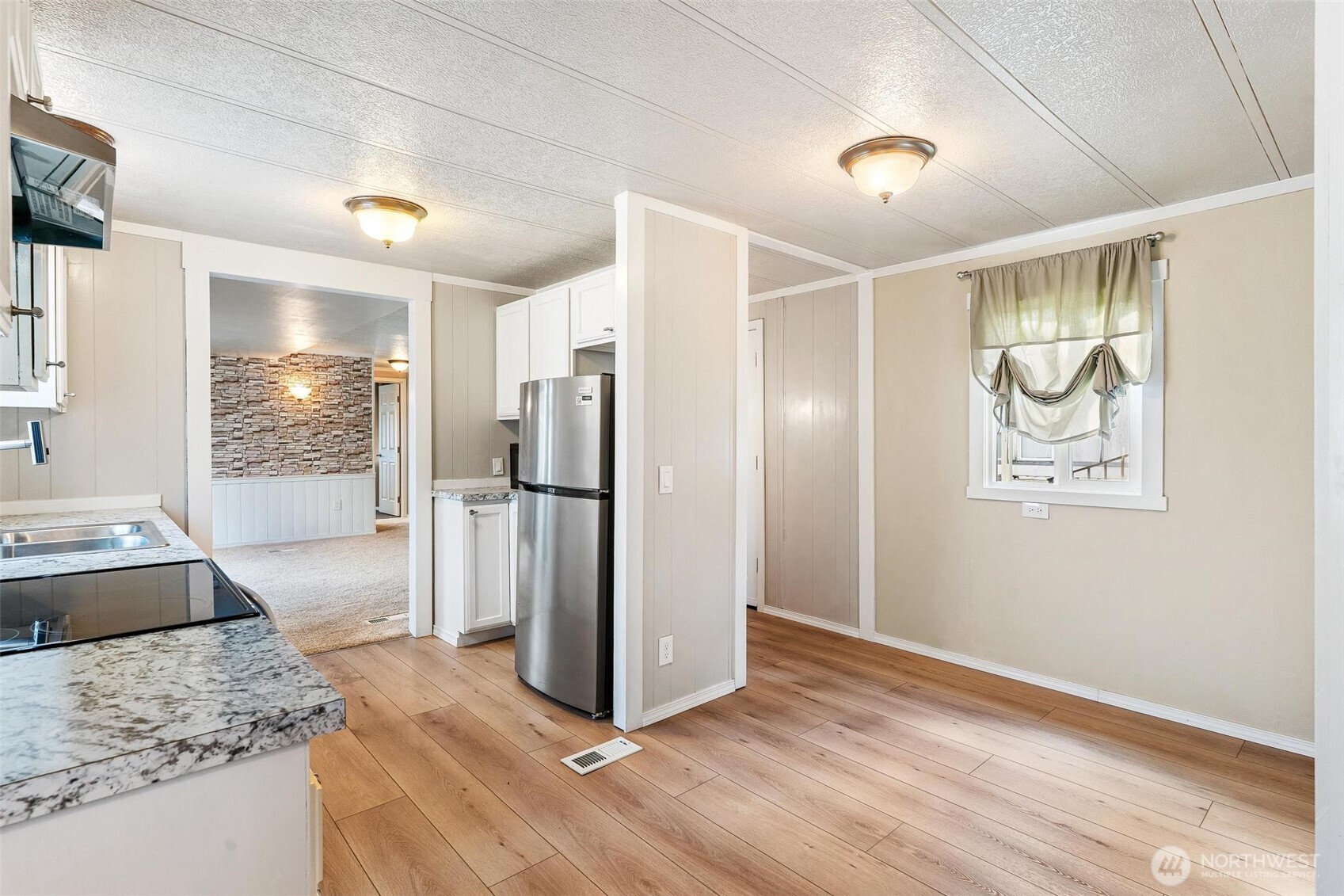 32501 NE 50th Street Unit: 6