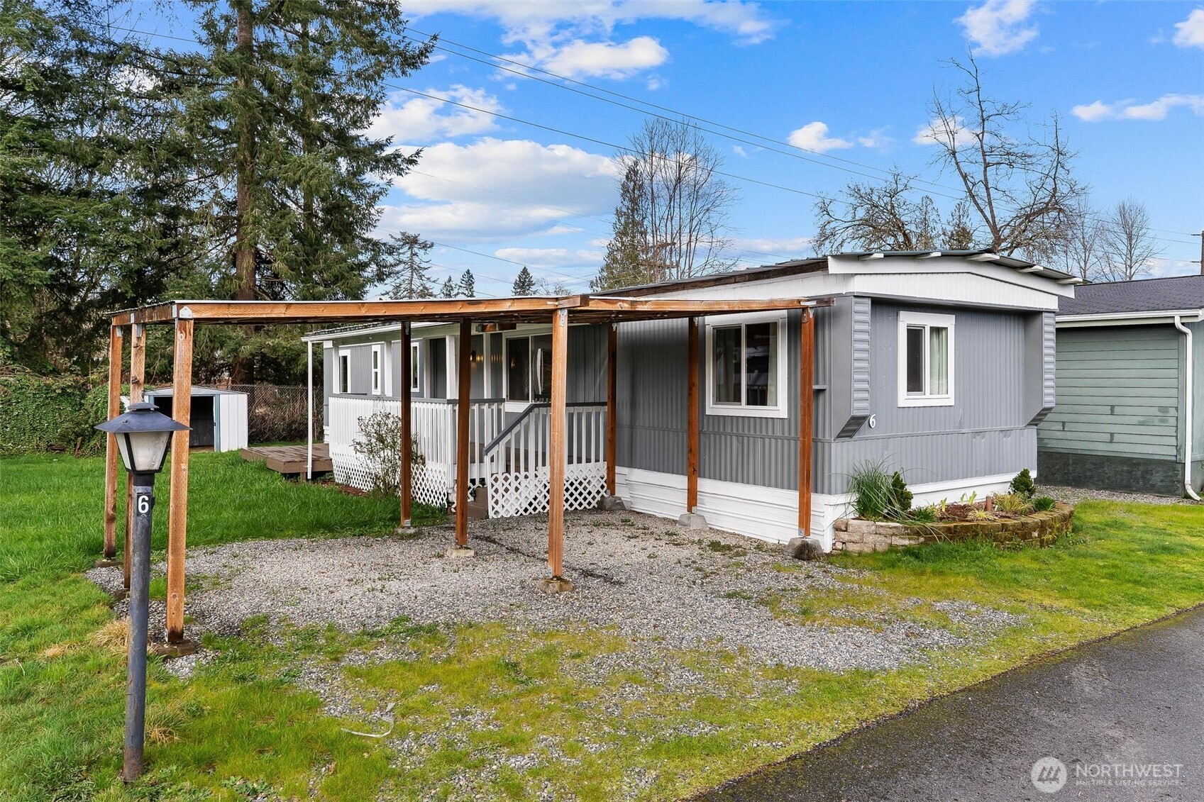 32501 NE 50th Street Unit: 6