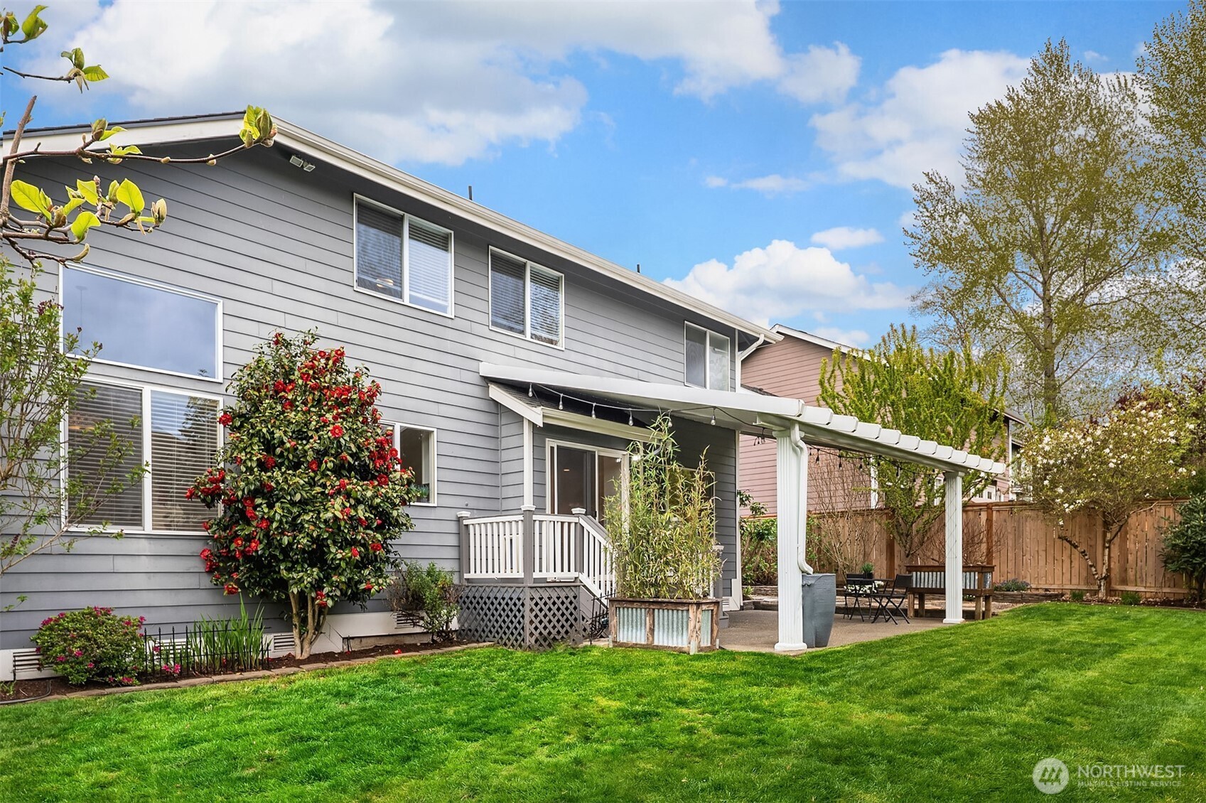 5709 NE 3rd Place