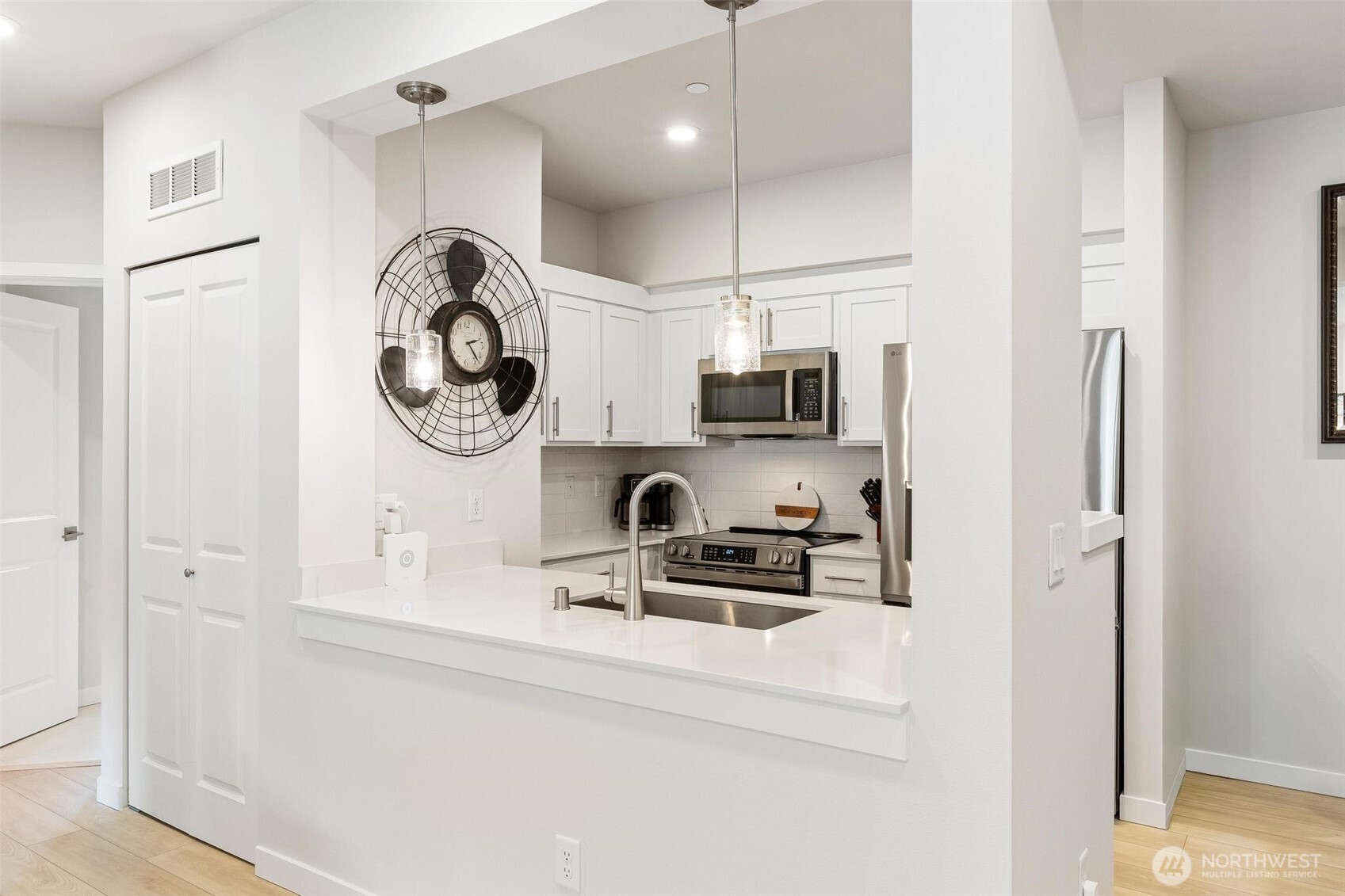 1845 SE 12th Place Unit: H-204