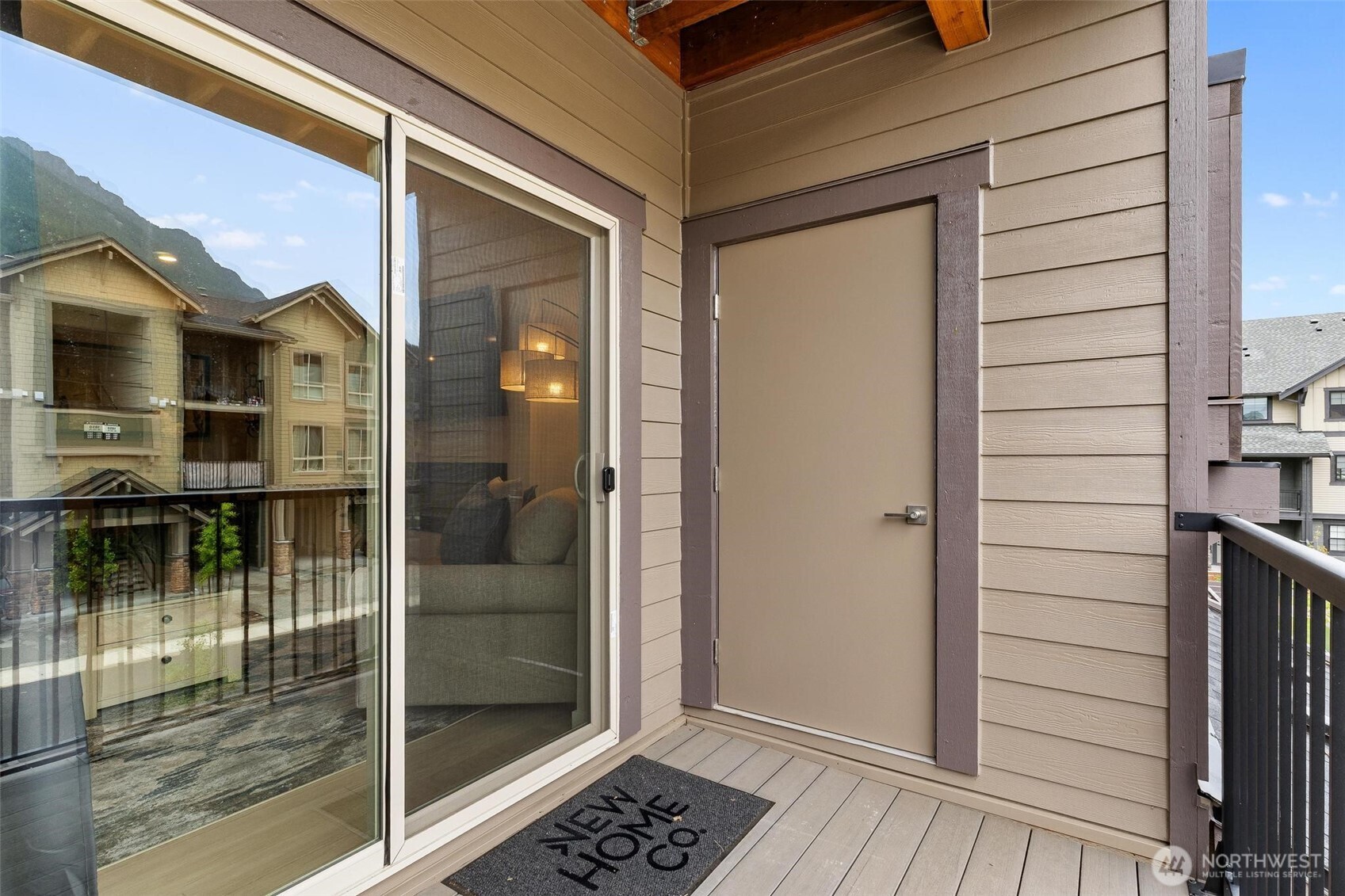 1845 SE 12th Place Unit: H-204