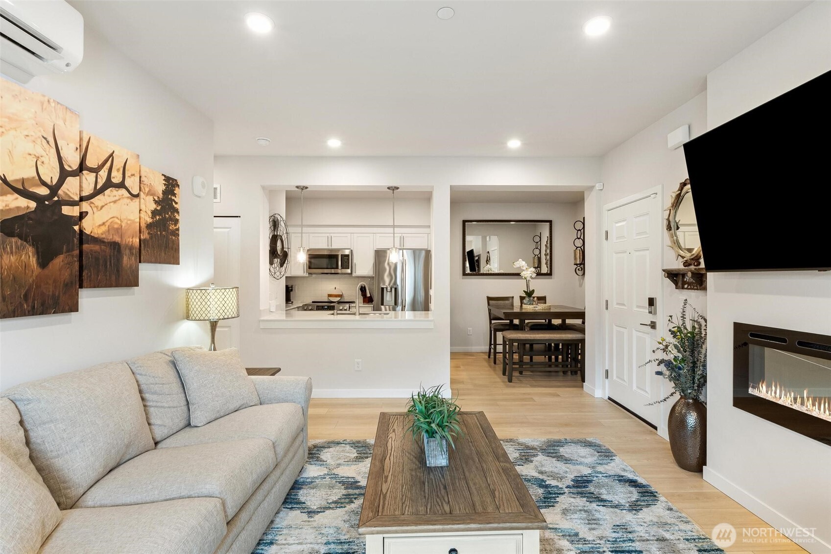 1845 SE 12th Place Unit: H-204