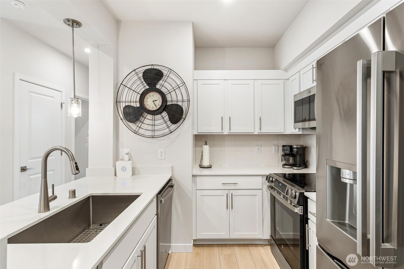1845 SE 12th Place Unit: H-204