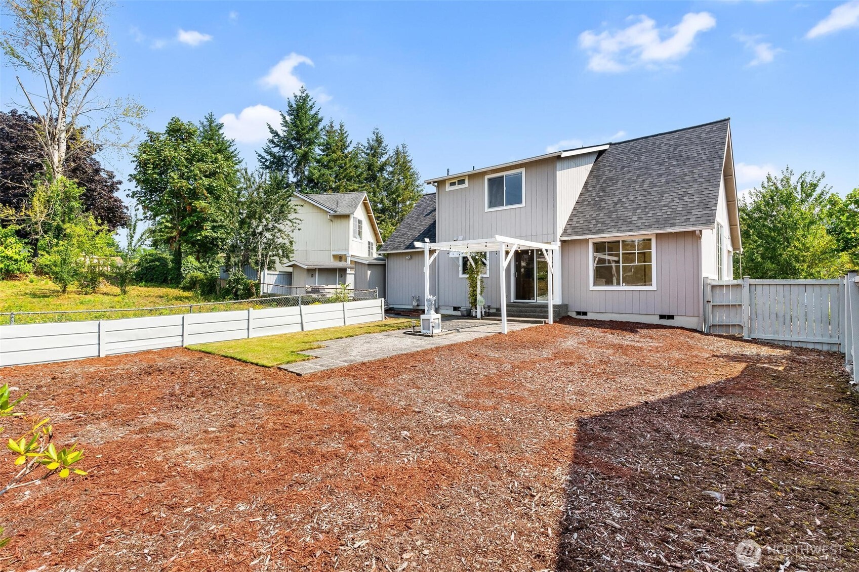 10914 SE 169th Place