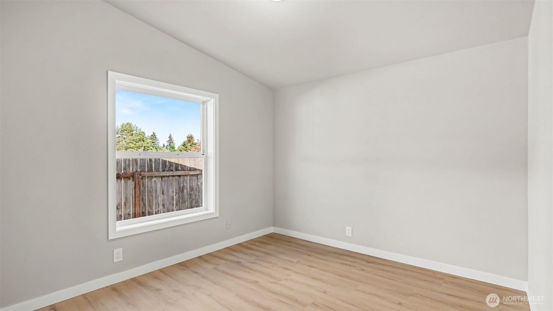 1904 Trilium Lane