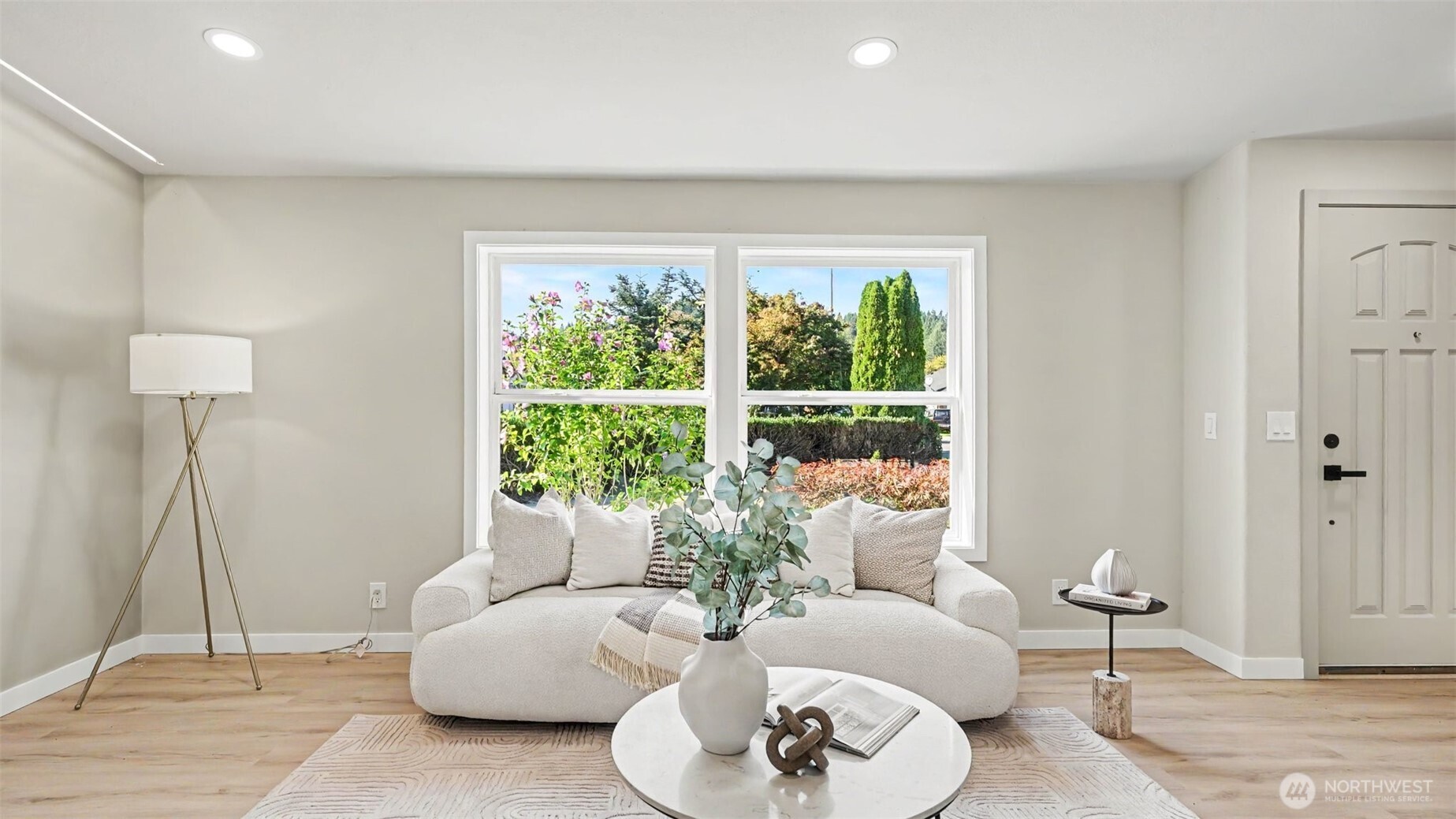 1904 Trilium Lane