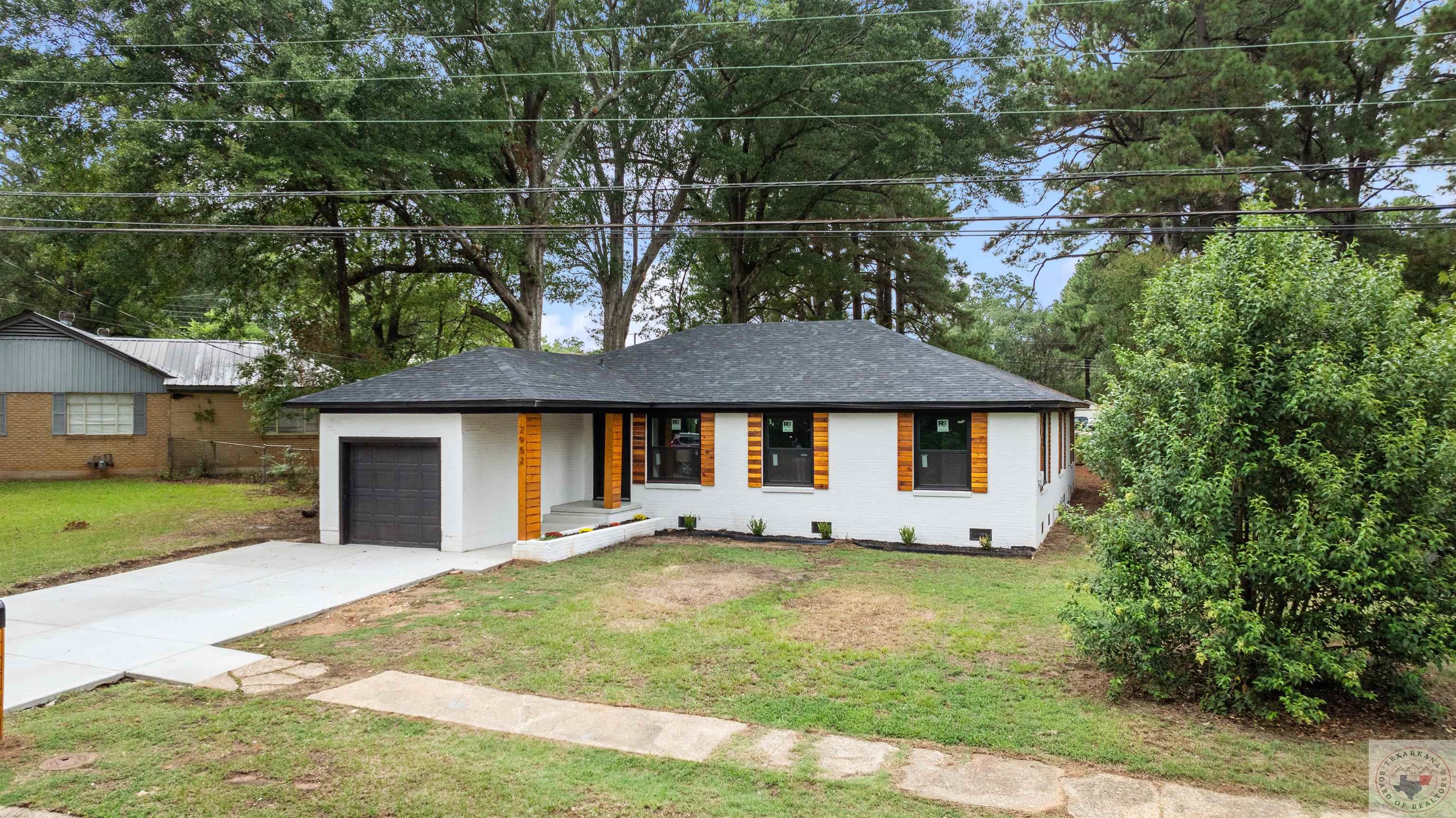 2952 Marion
