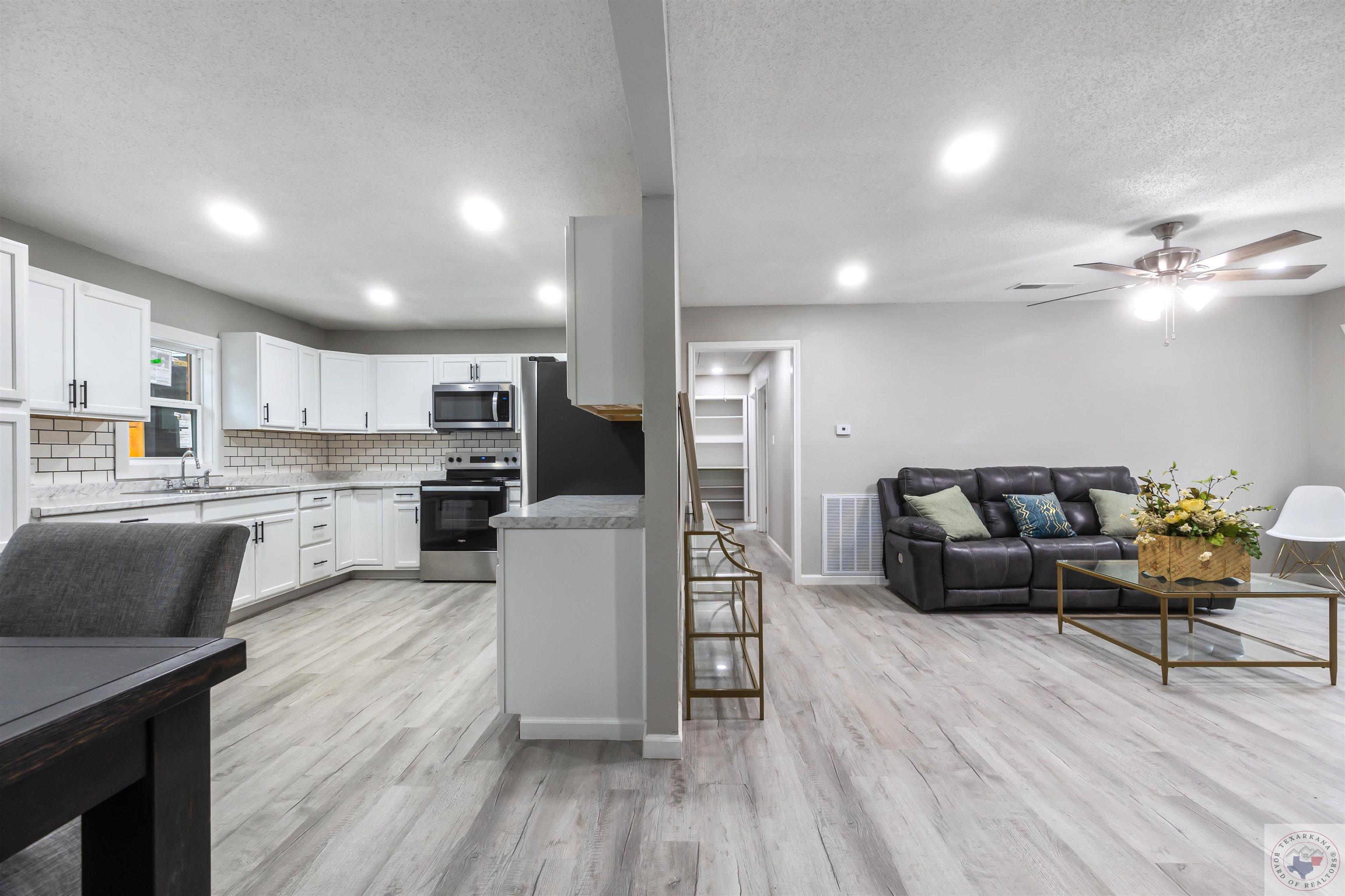 2952 Marion