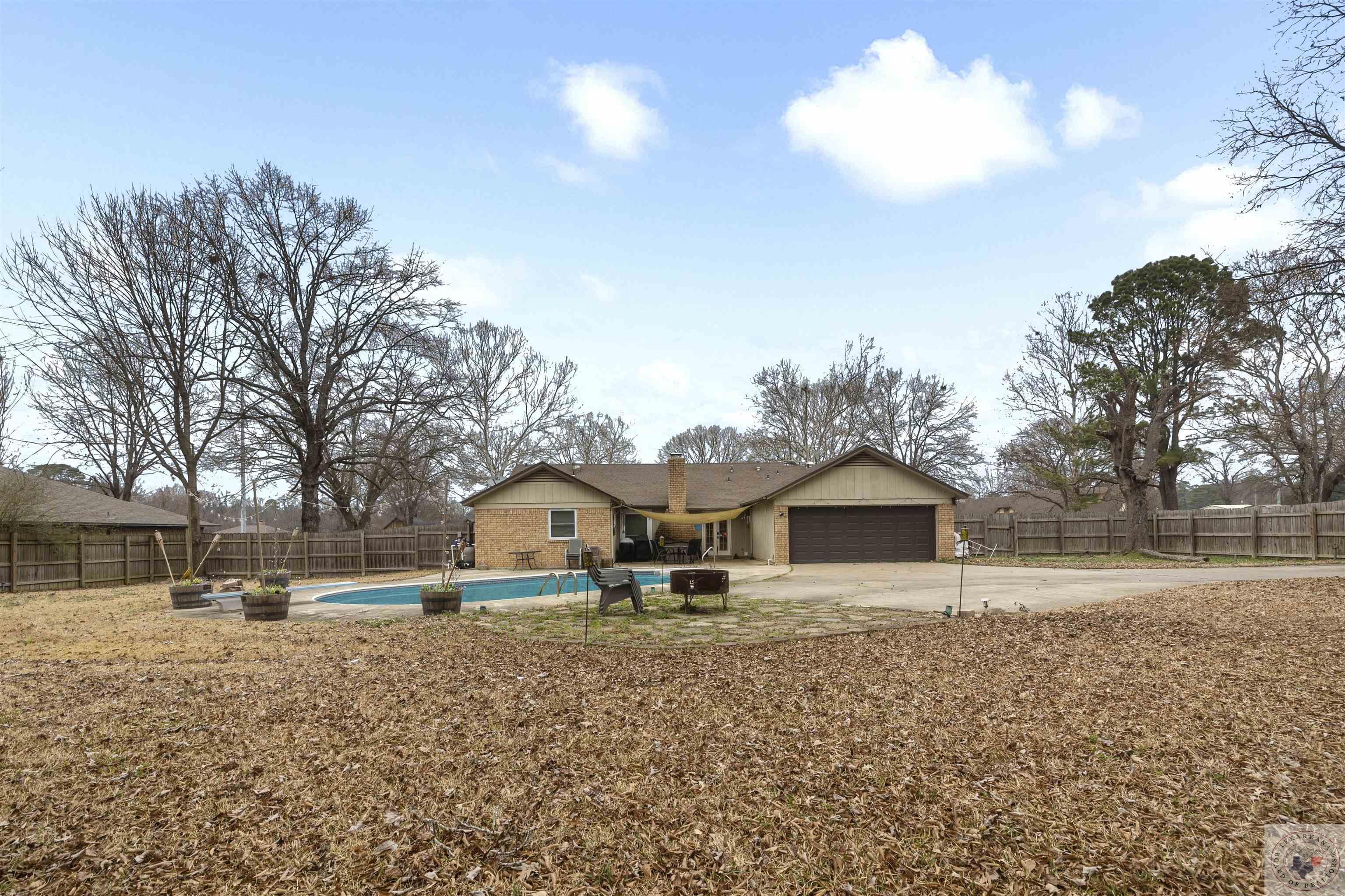 6101 Pebble Brook Drive