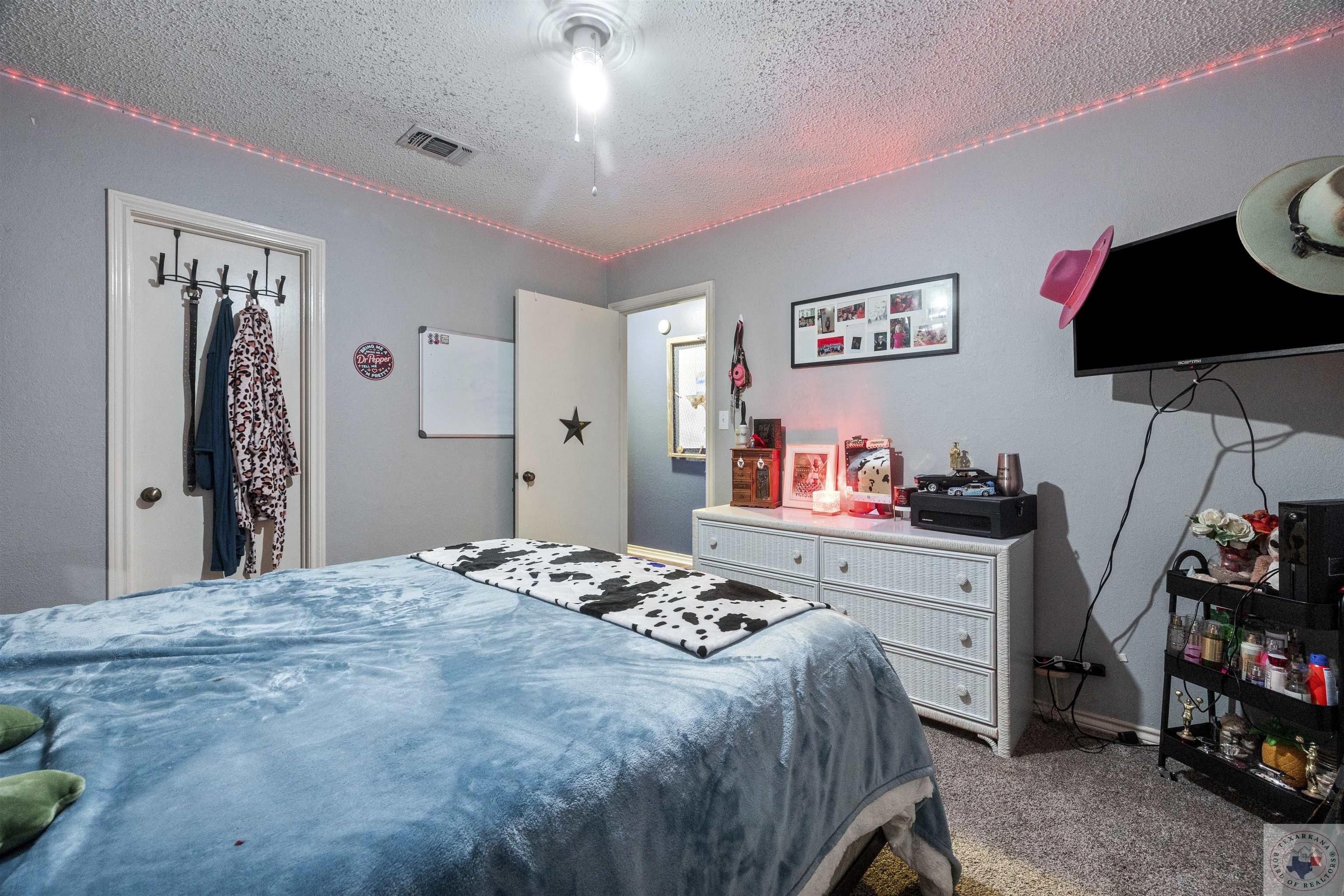 6101 Pebble Brook Drive