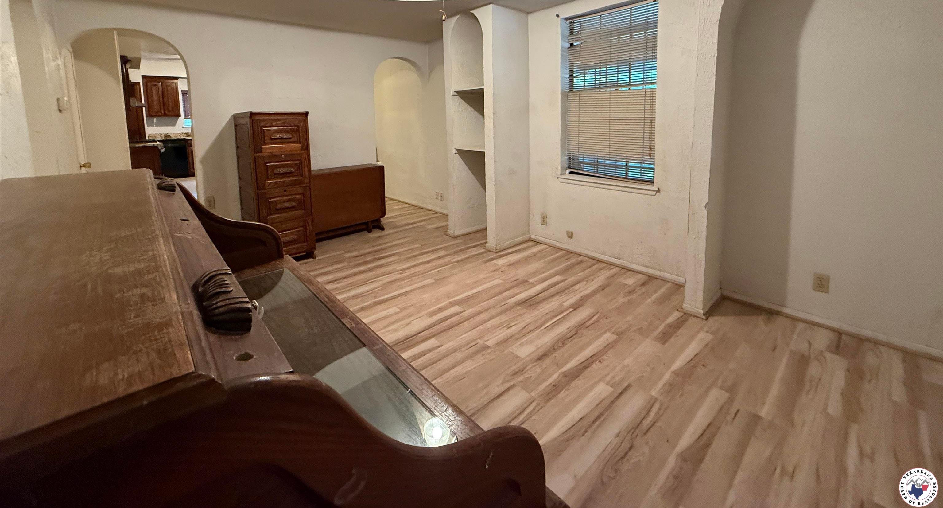 620 E 27th