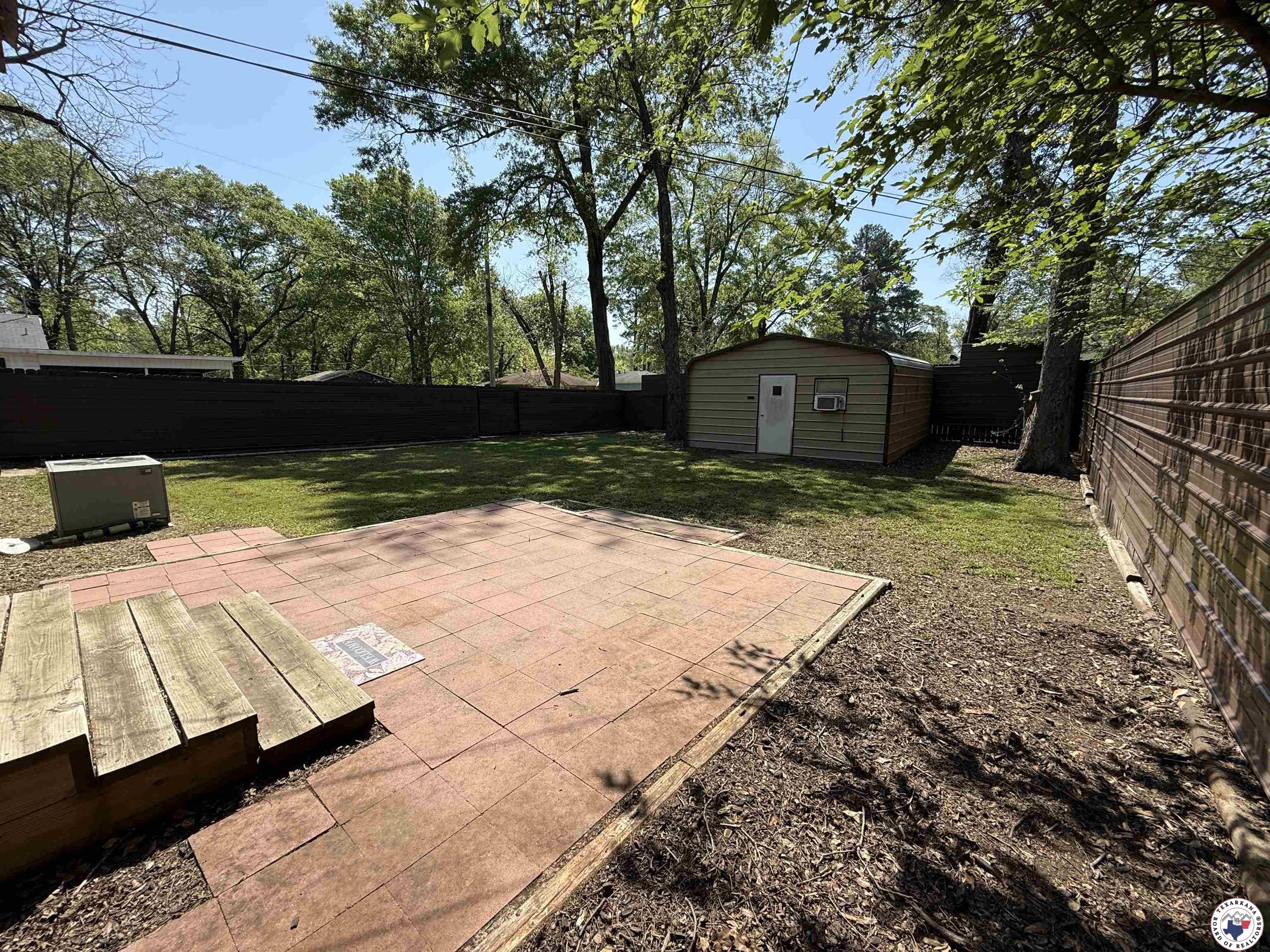 620 E 27th