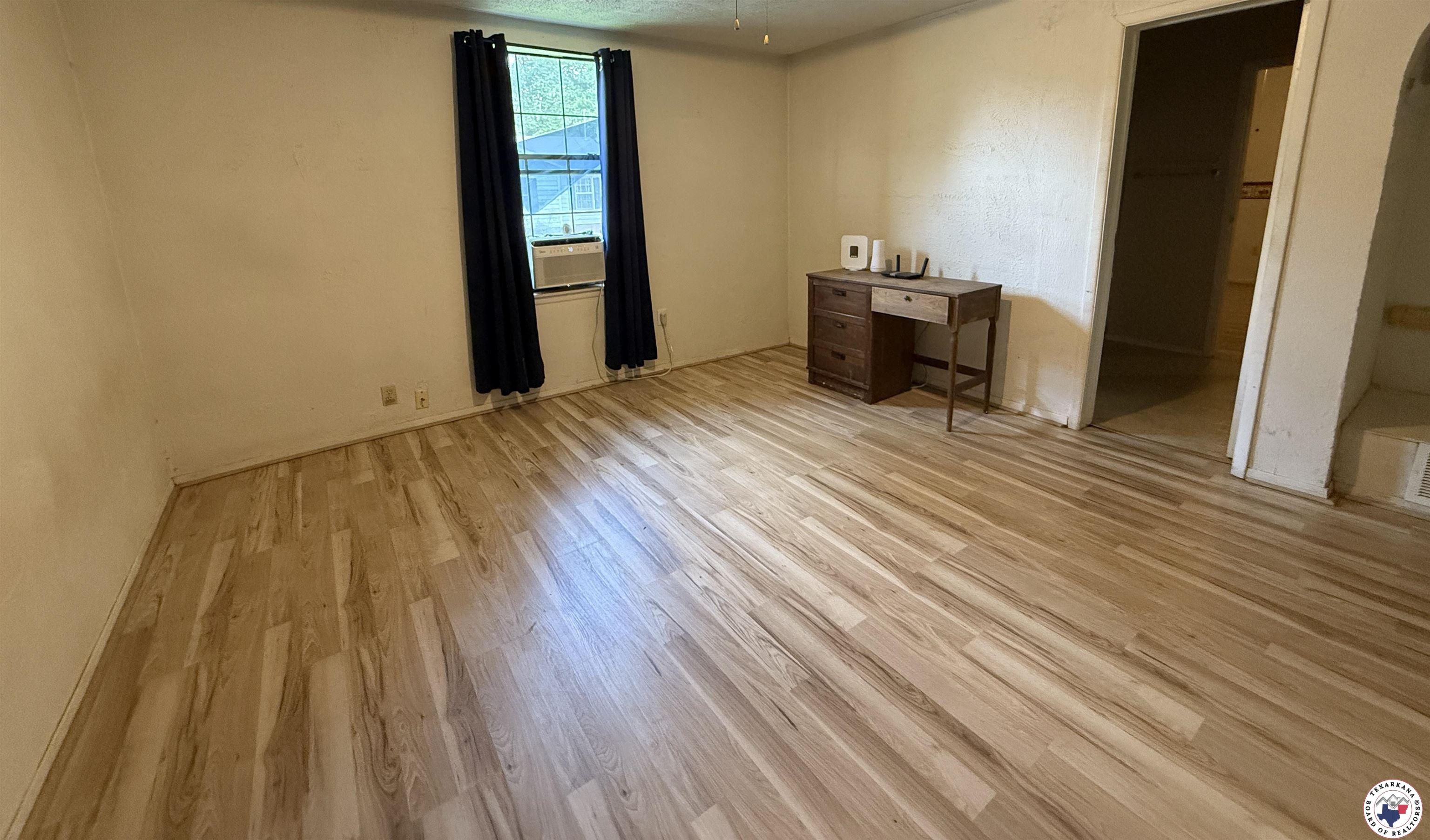 620 E 27th