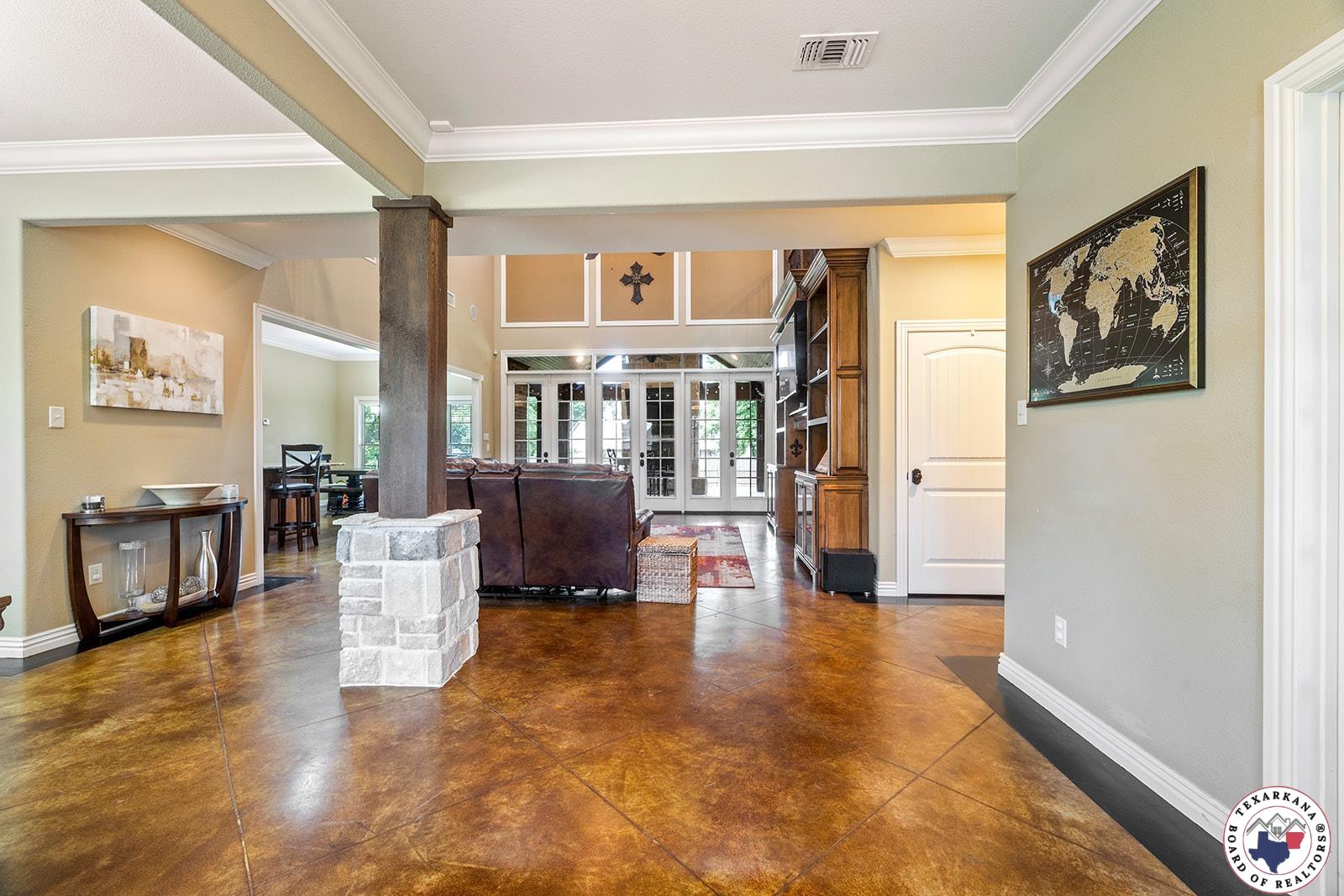 5710 Clearwood Trail