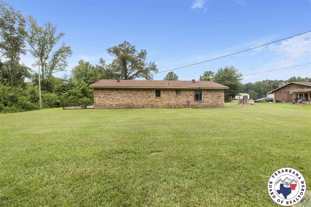203 Pleasant Valley
