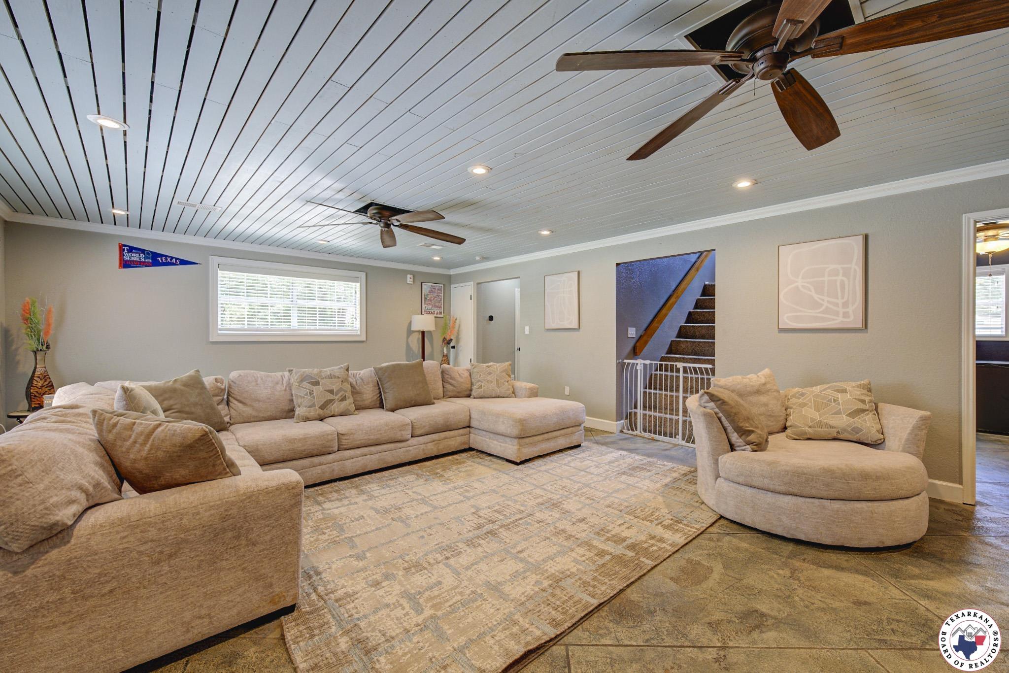 13 Timberlane St
