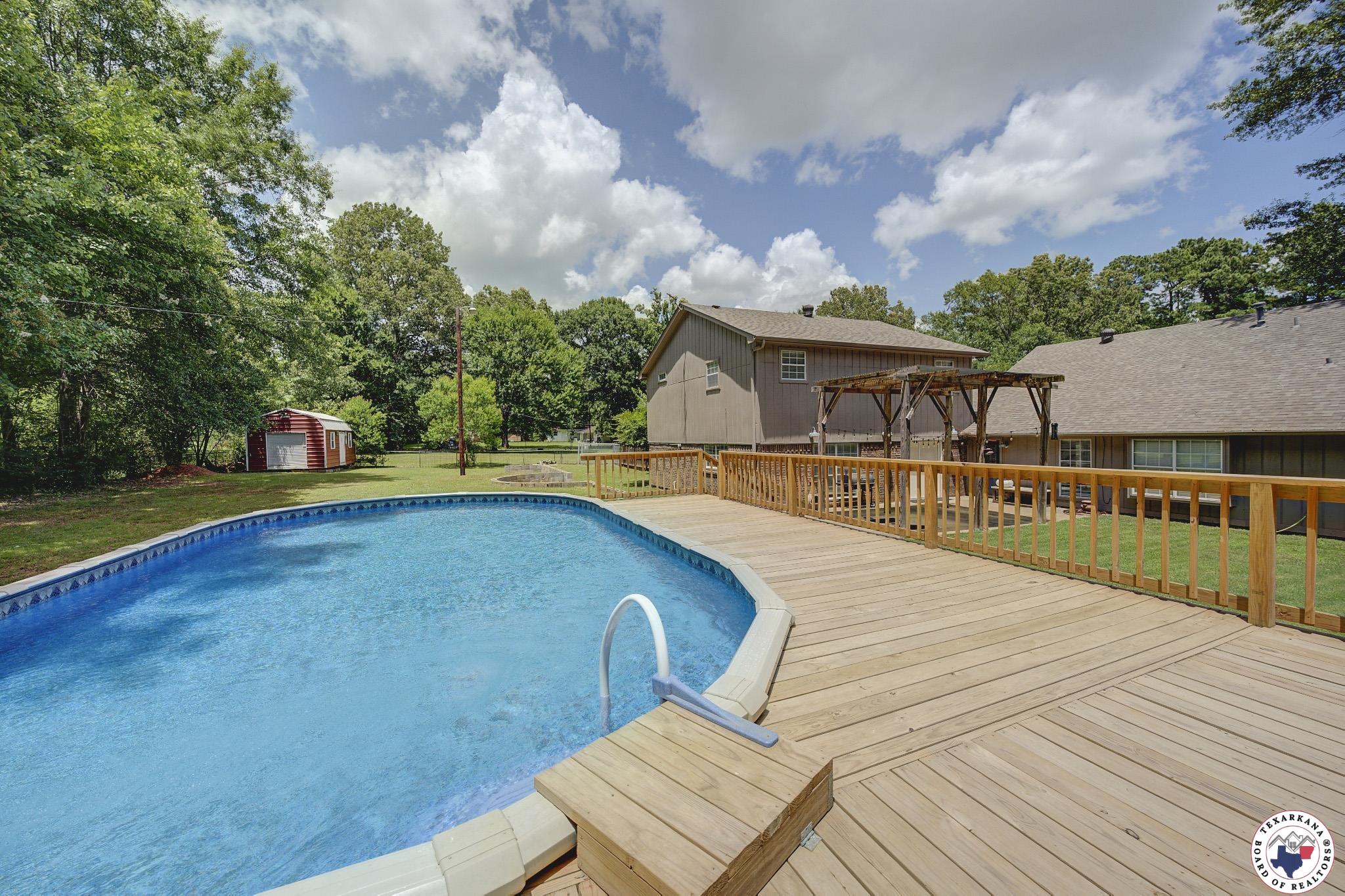 13 Timberlane St