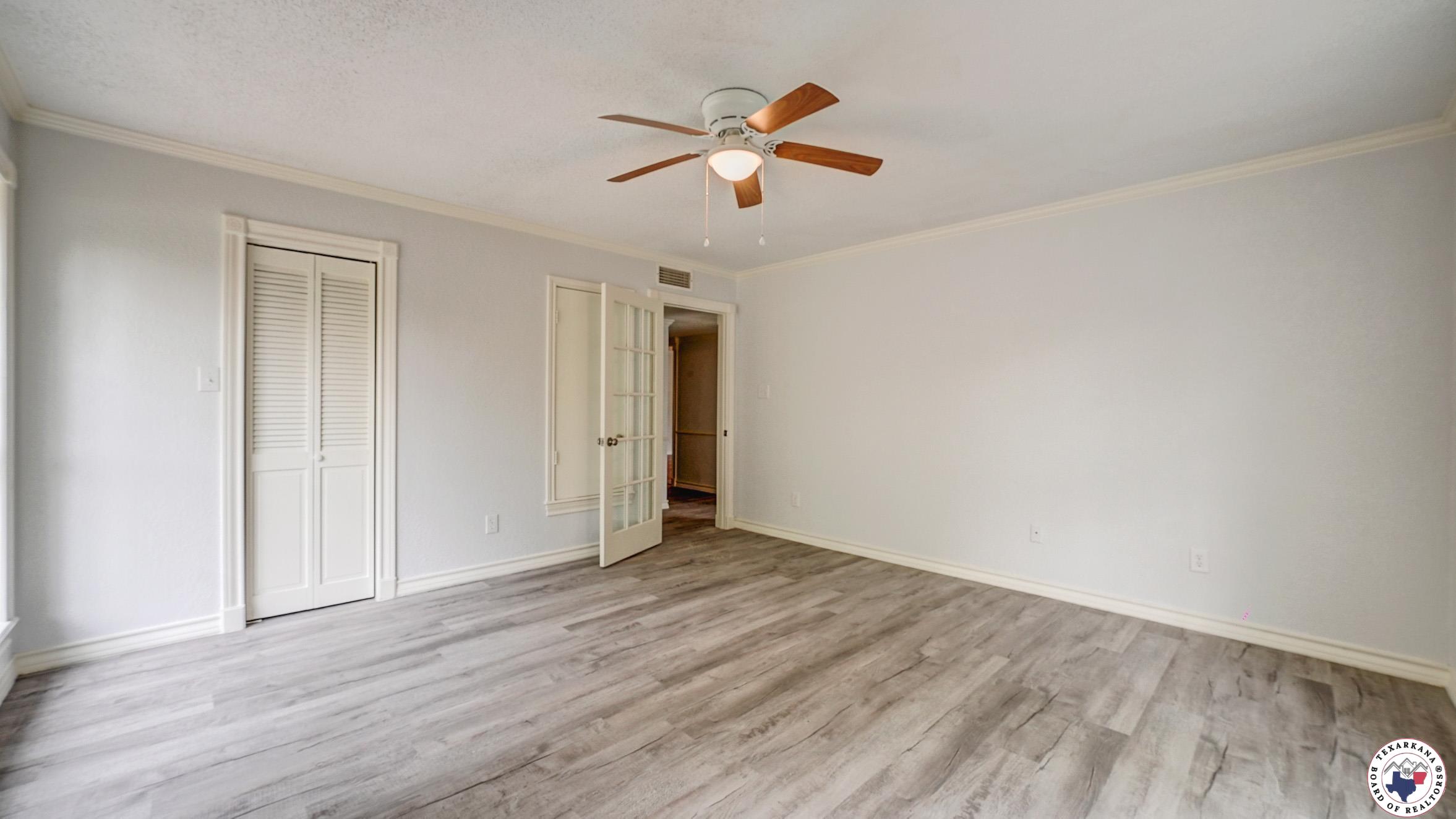 2607 Lonnie