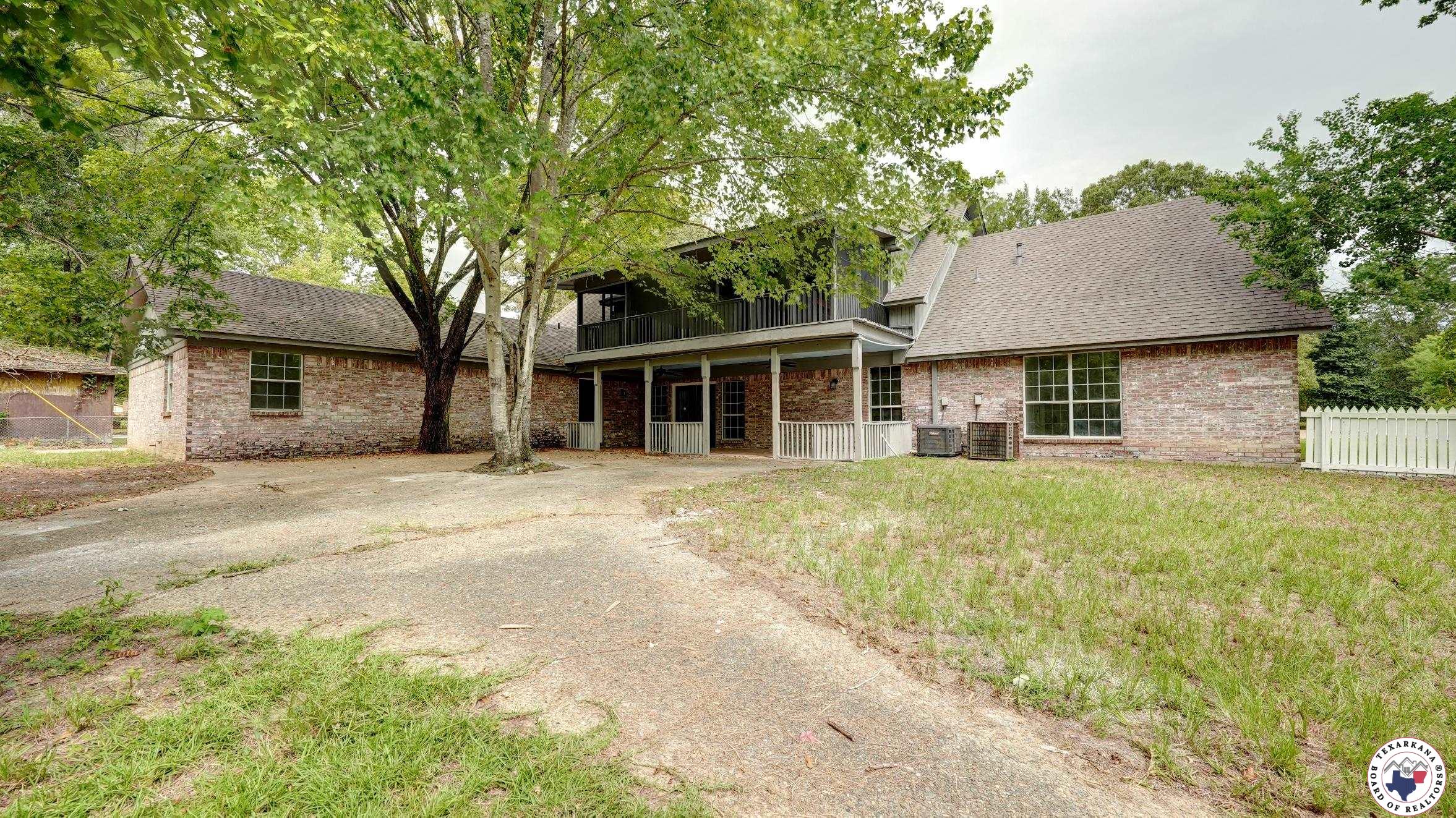 2607 Lonnie