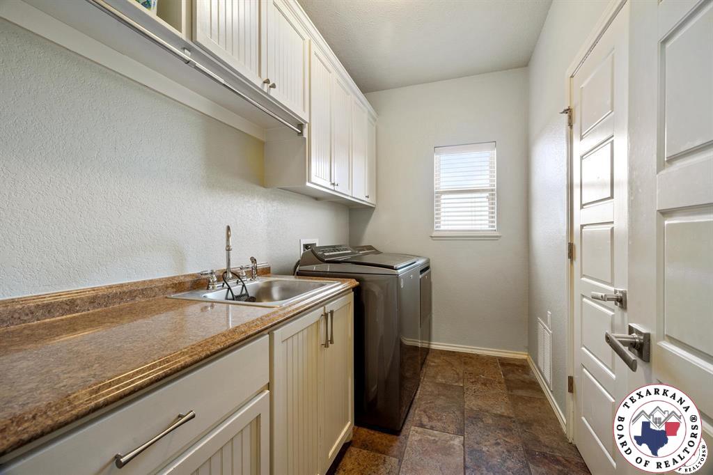 14 Lone Star Parkway