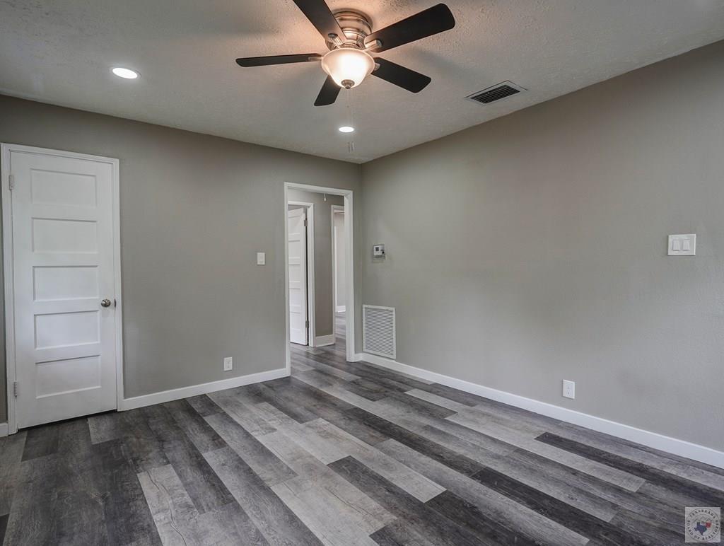 6 Reed Cir