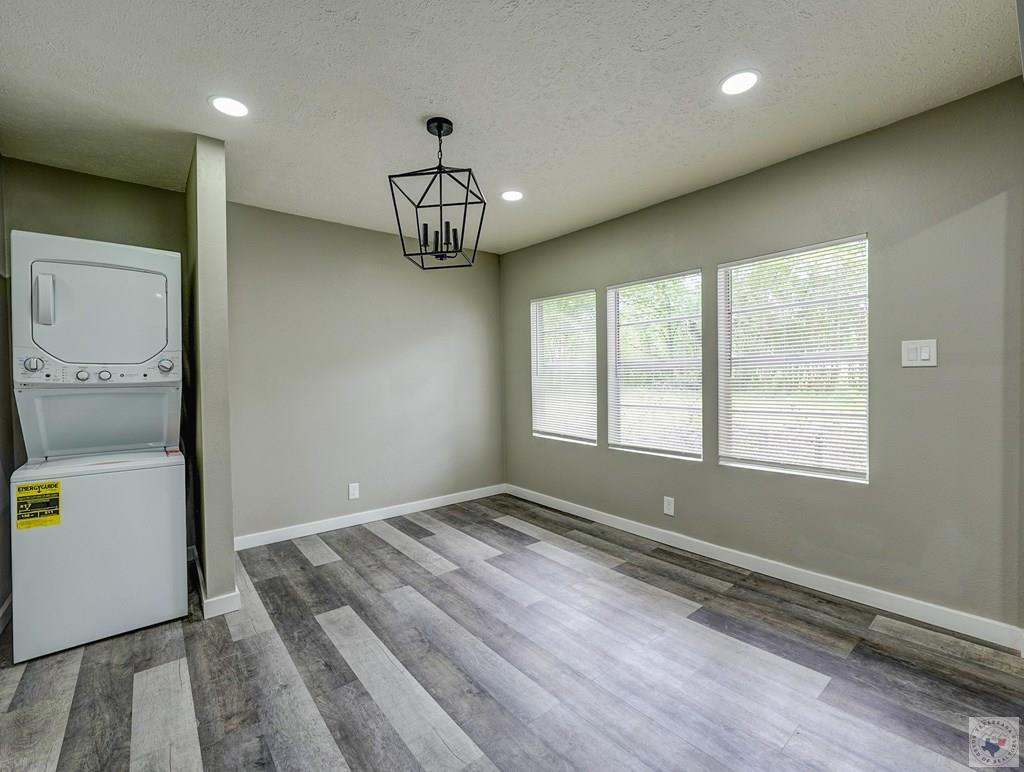 6 Reed Cir