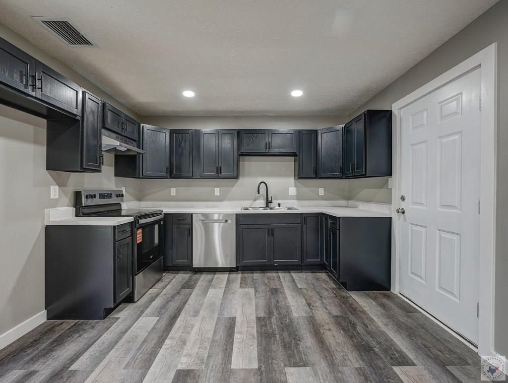 6 Reed Cir