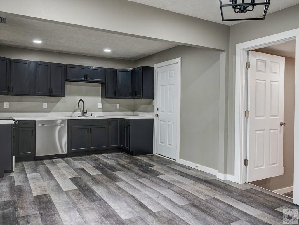 6 Reed Cir