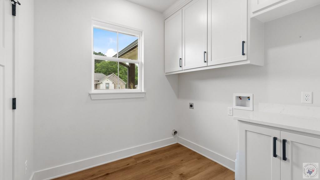 24 Silverhill