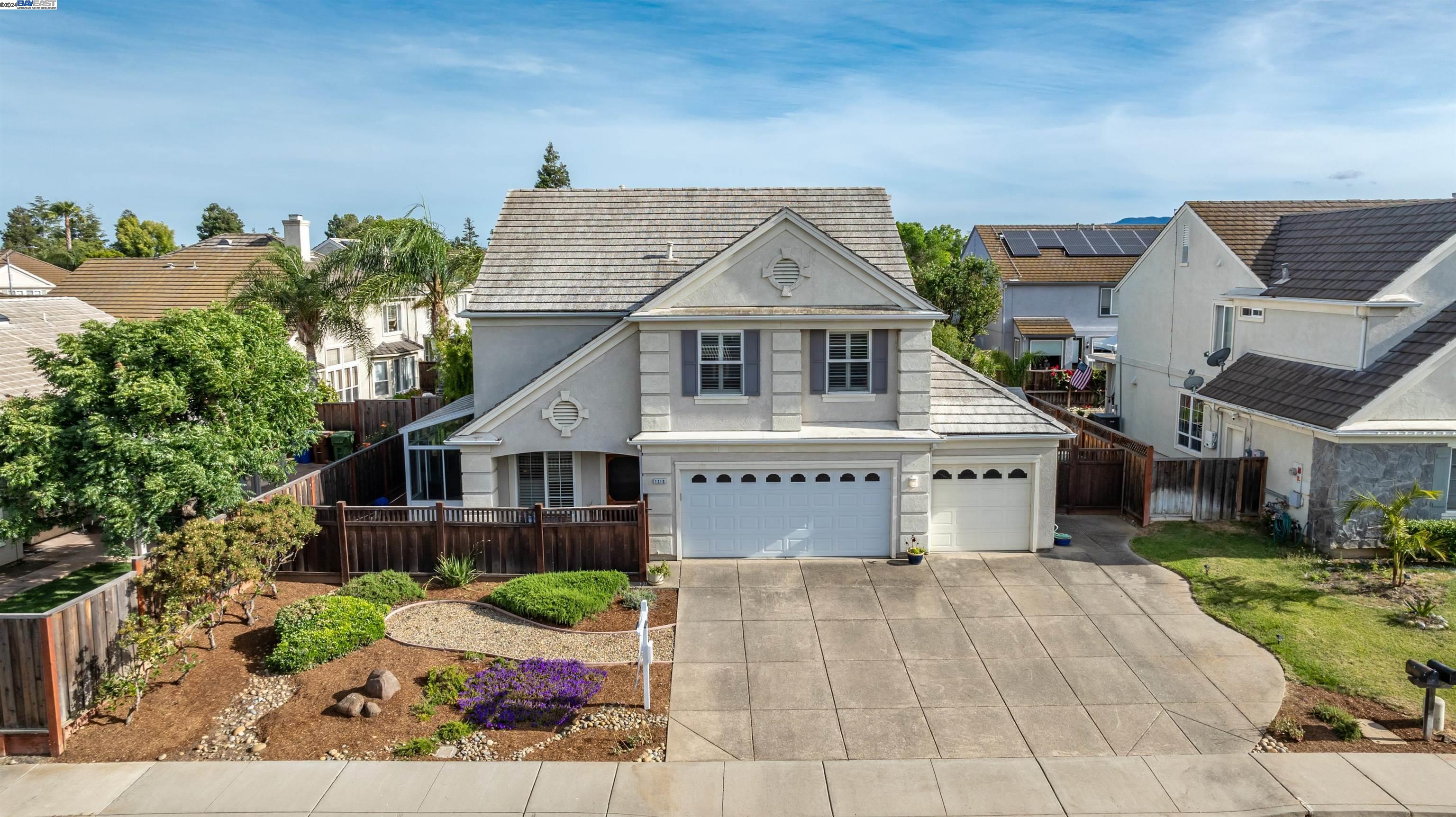 1310 STONEWOOD DR