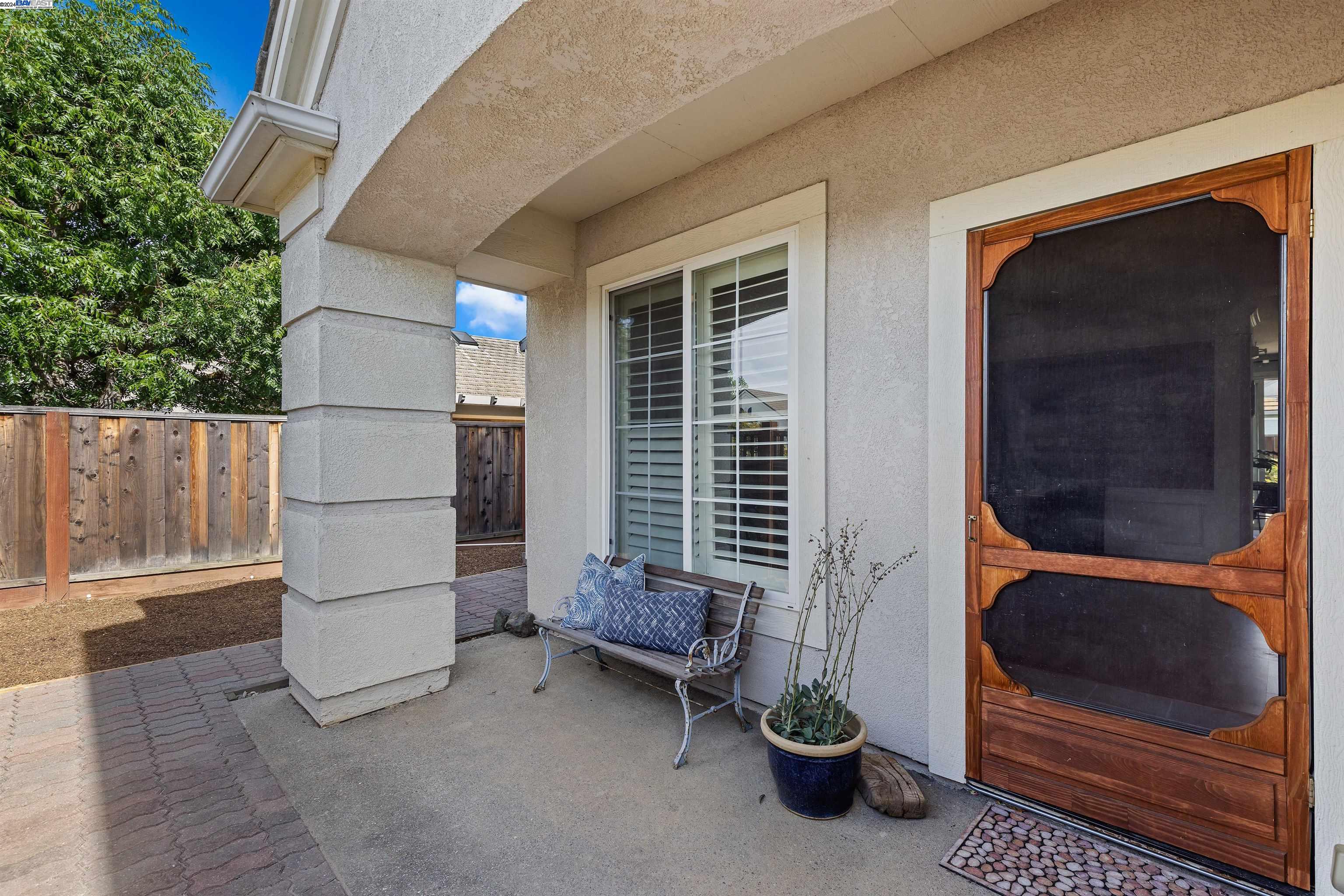 1310 STONEWOOD DR