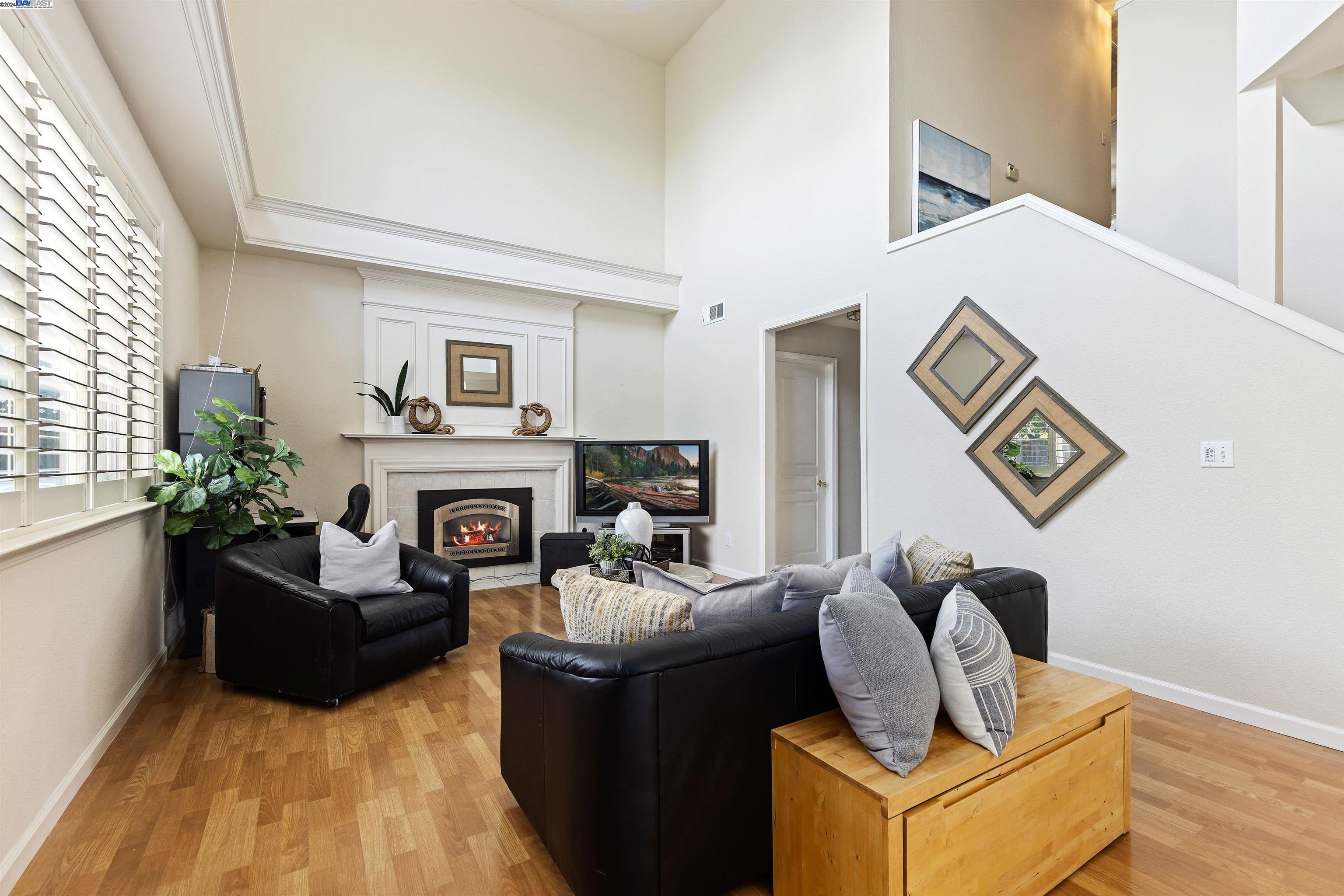 1310 STONEWOOD DR