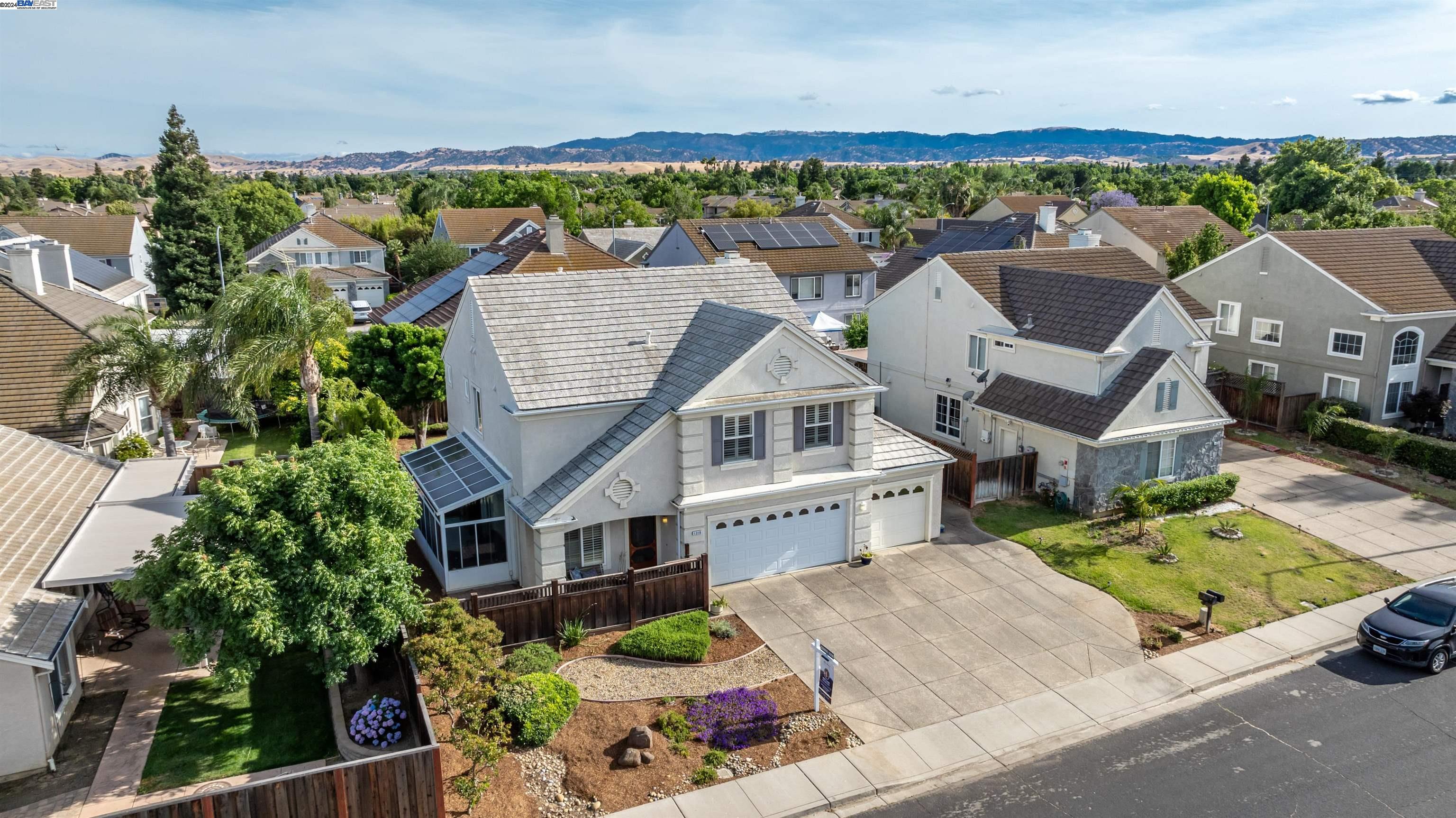 1310 STONEWOOD DR