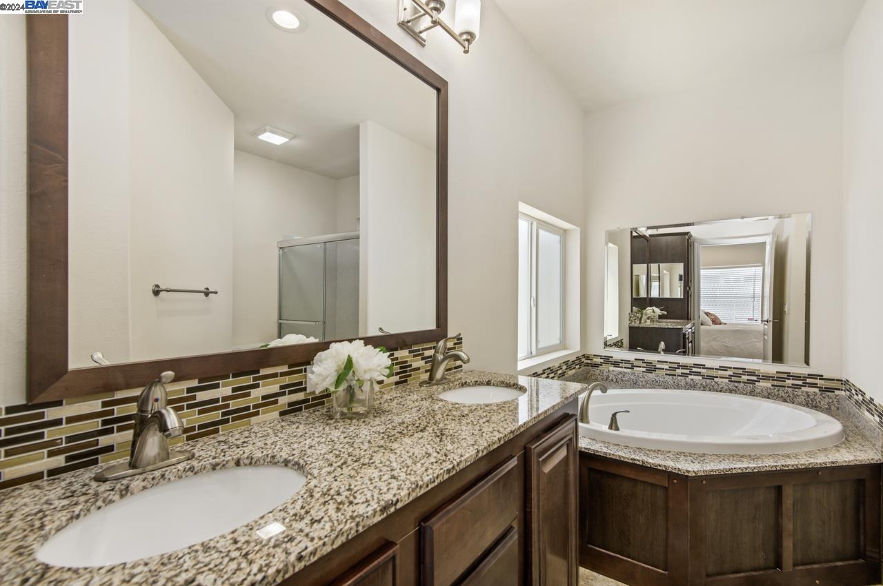 3263 Vineyard, #180 # 180