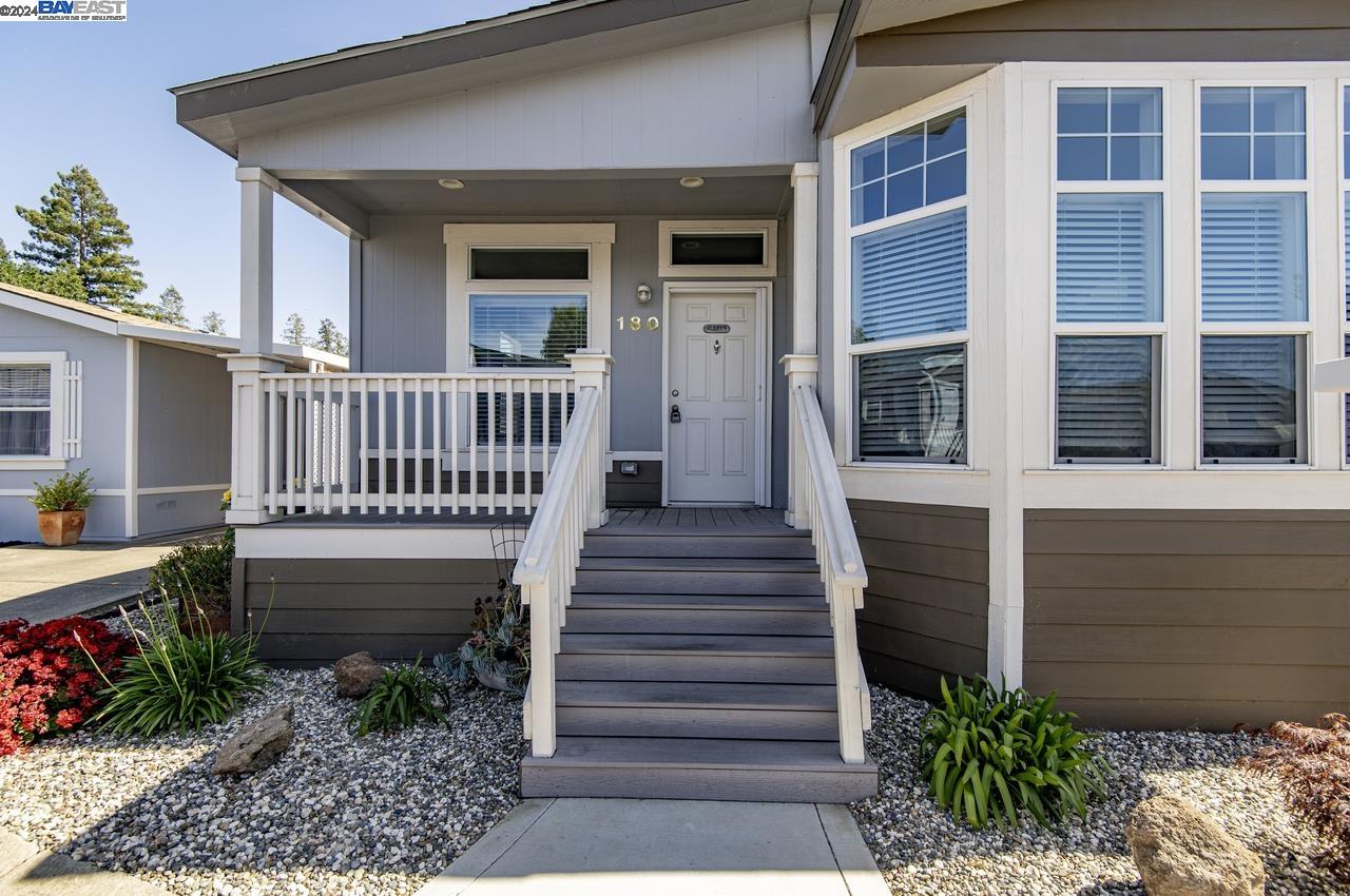 3263 Vineyard, #180 # 180