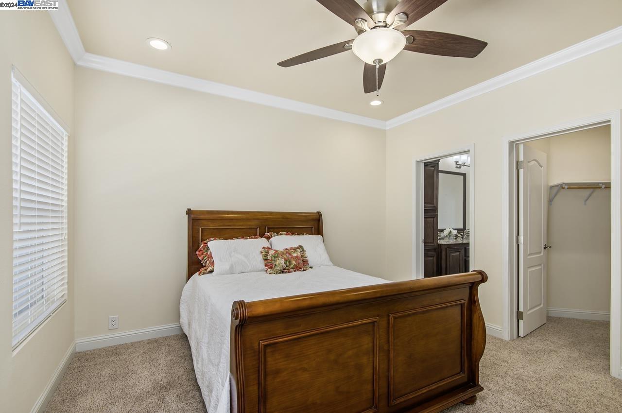 3263 Vineyard, #180 # 180