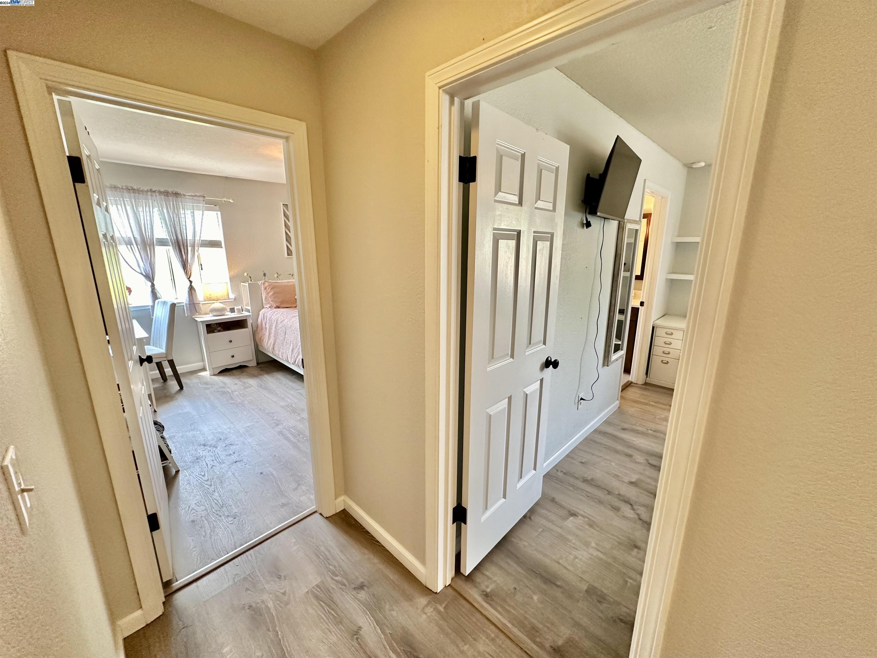 5098 Monaco Dr