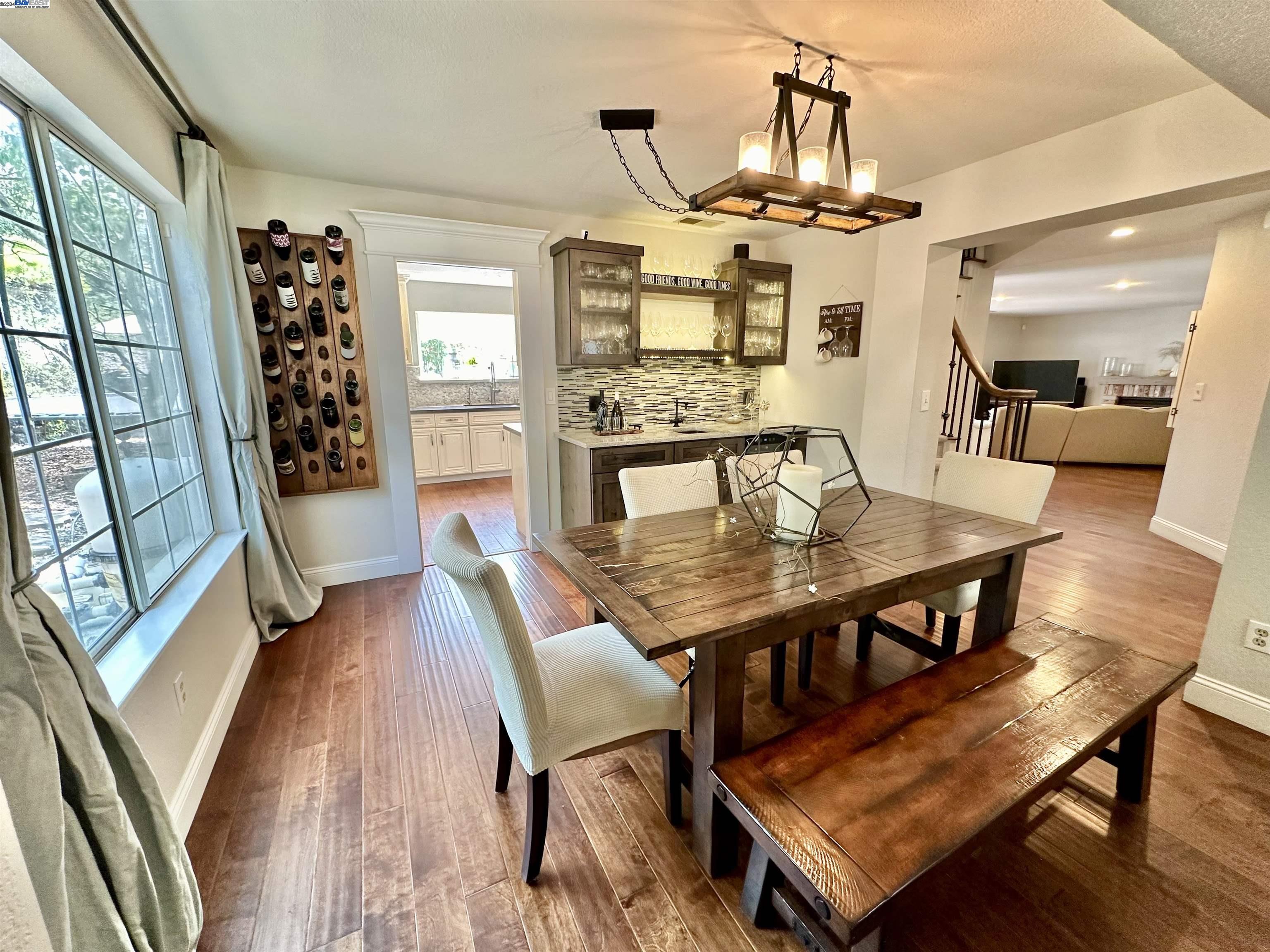 5098 Monaco Dr