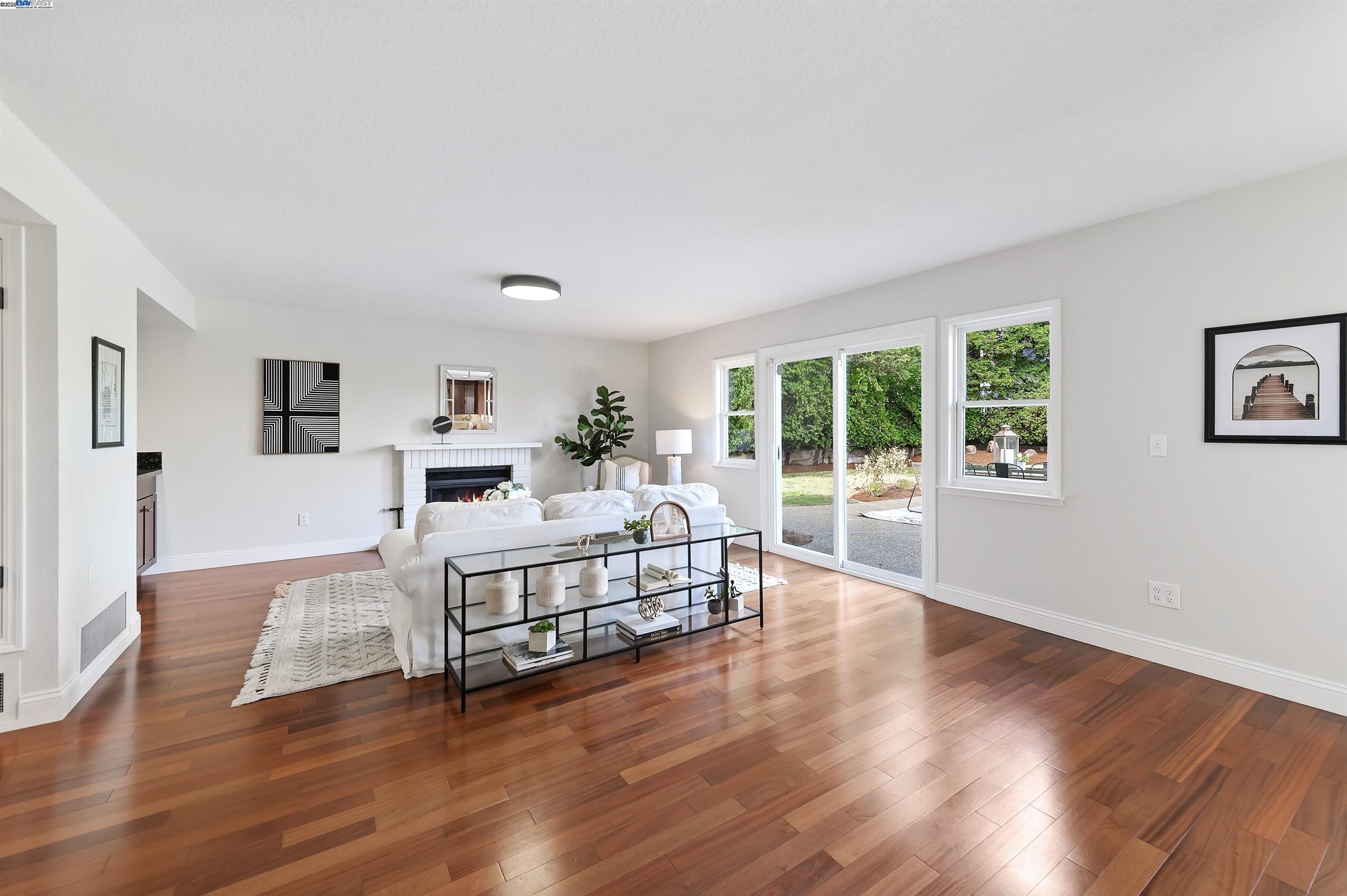 4875 Dolores Drive