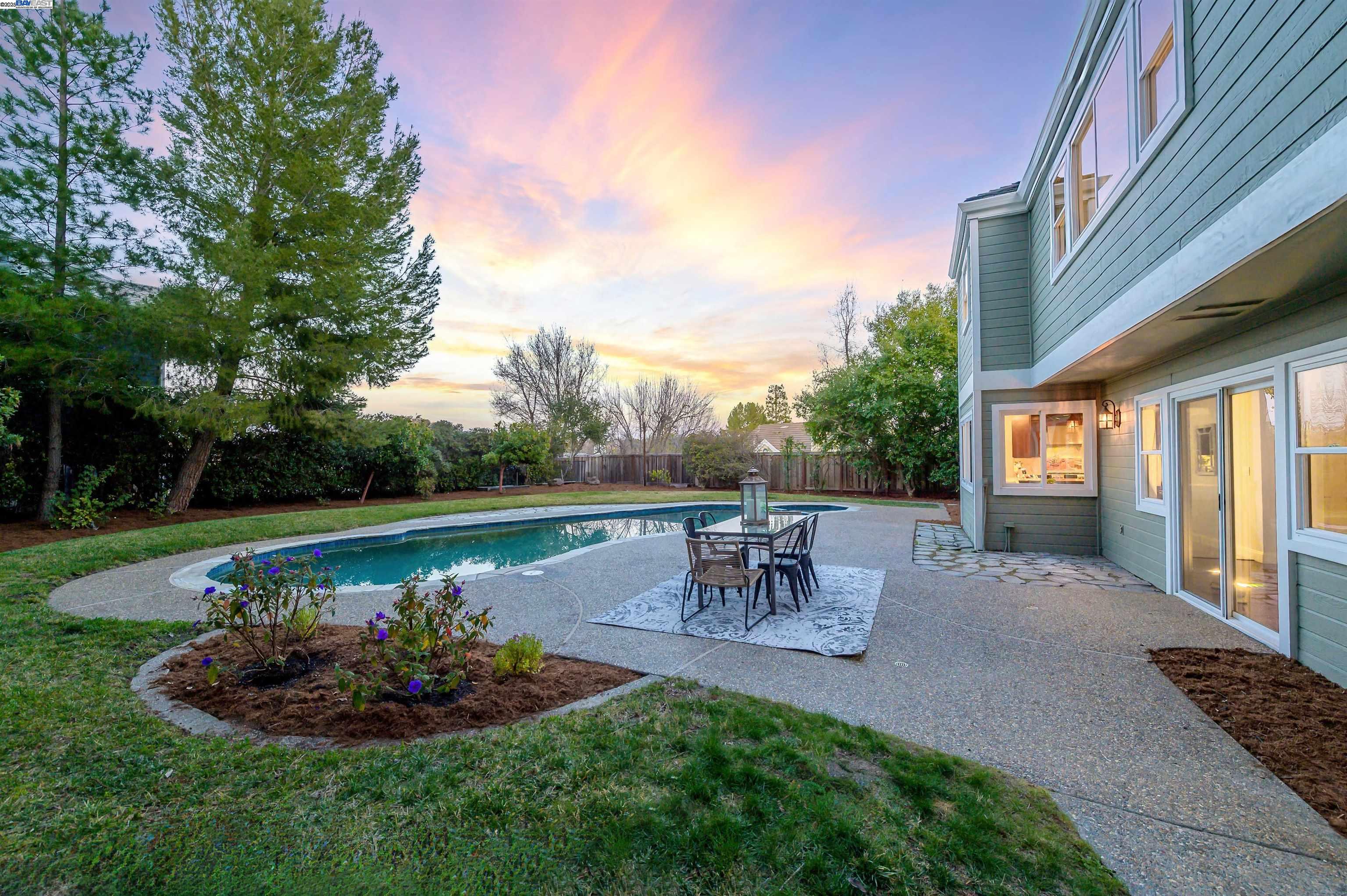 4875 Dolores Drive