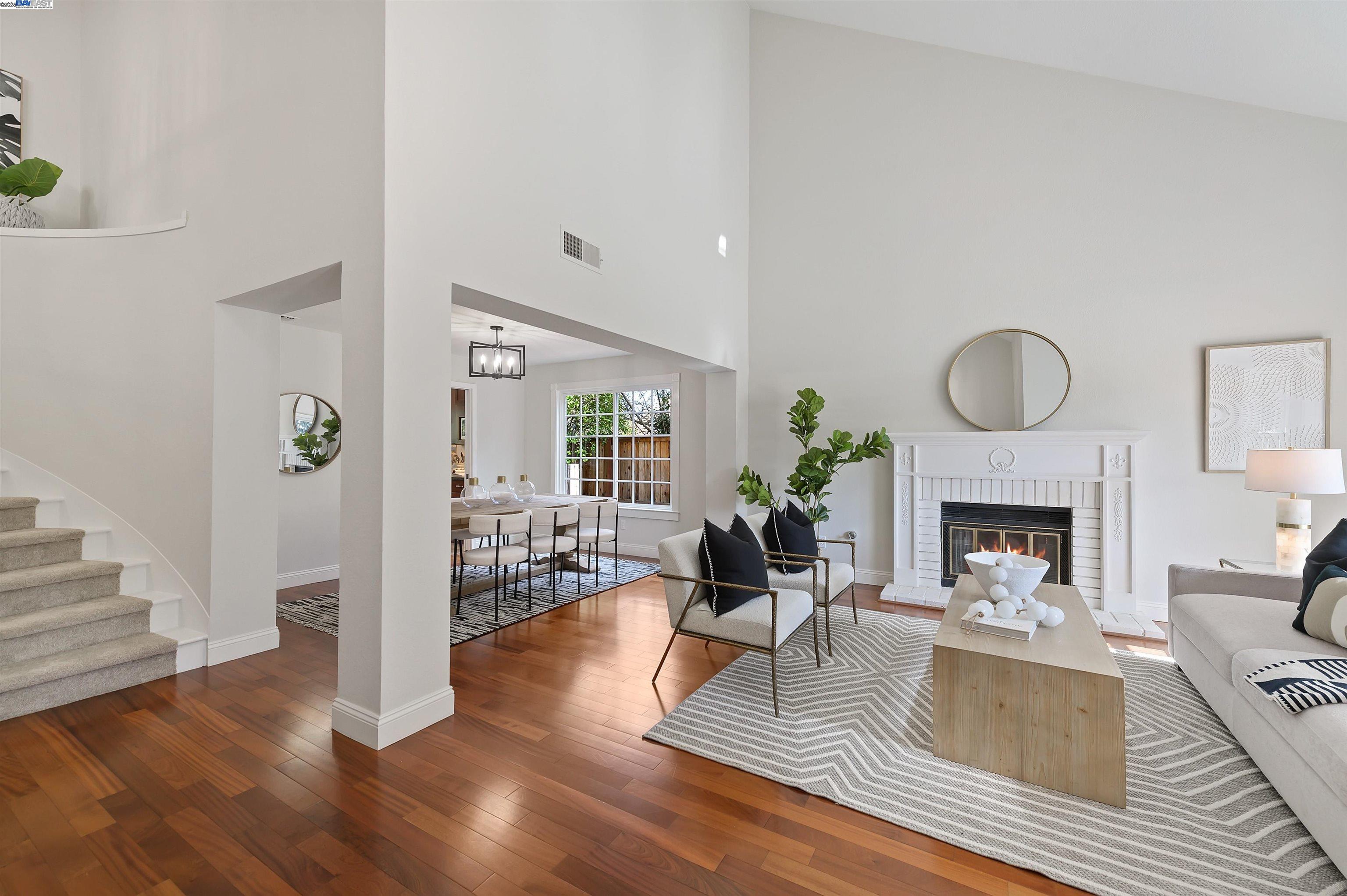 4875 Dolores Drive