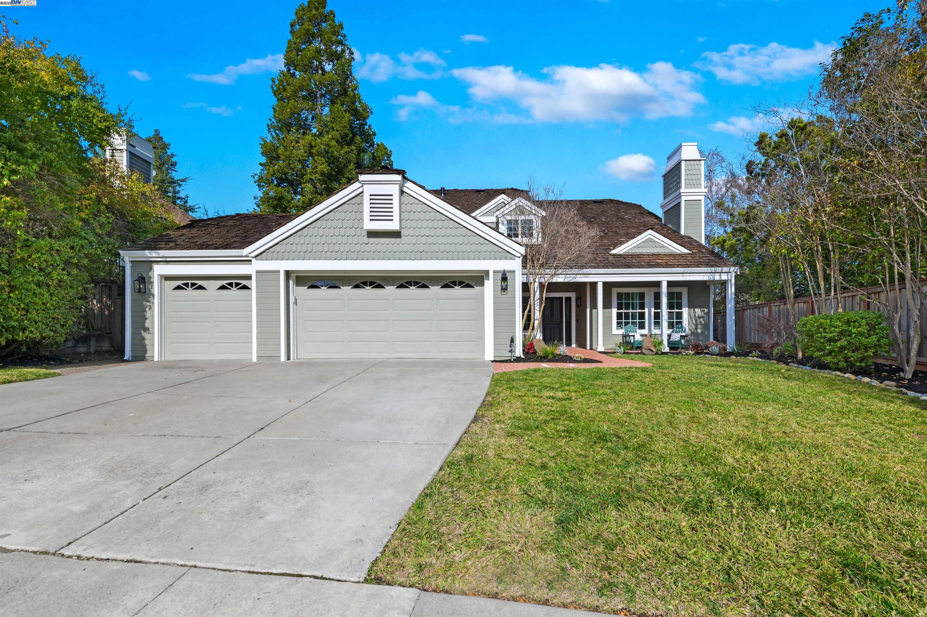 4875 Dolores Drive