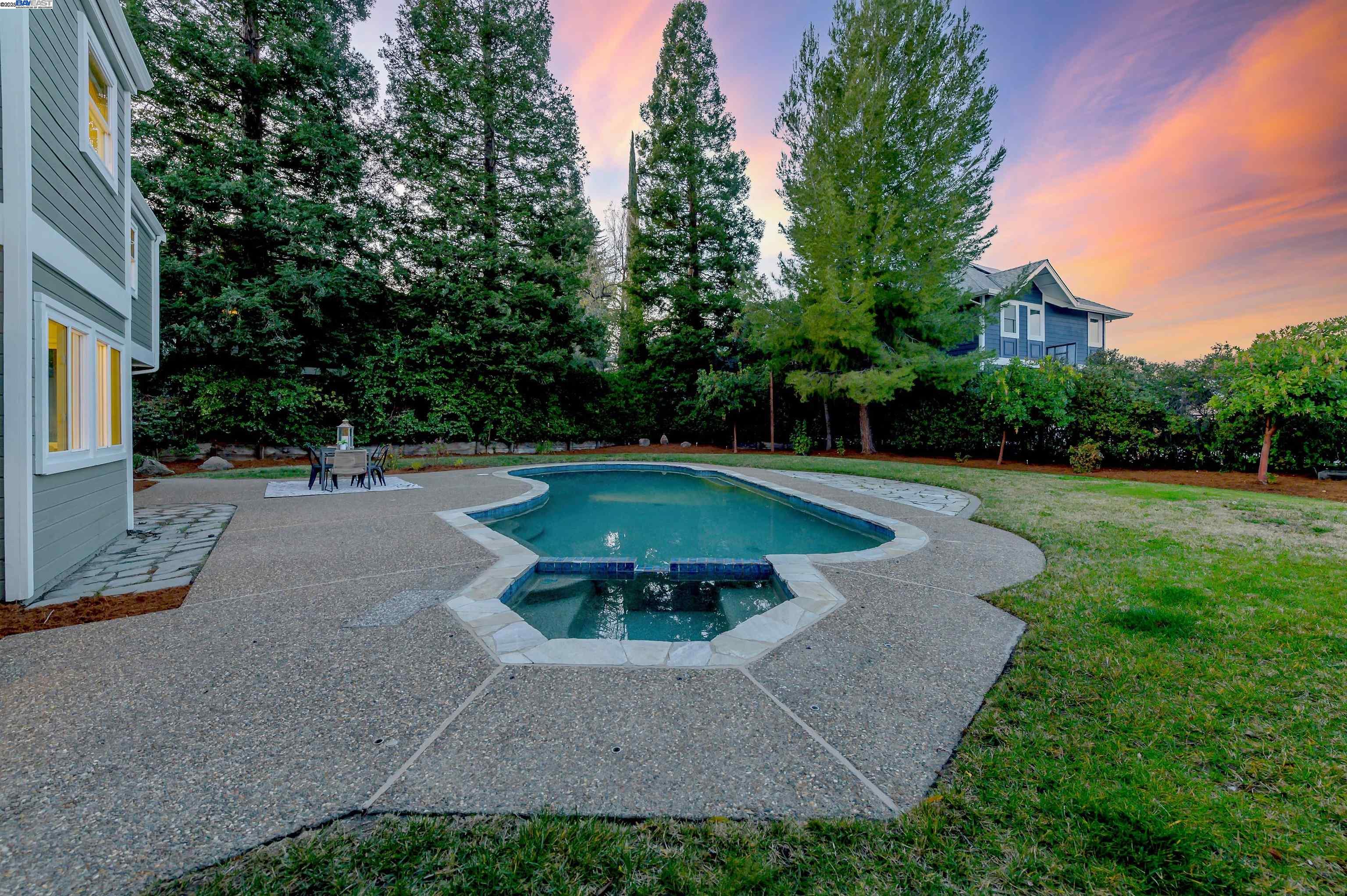 4875 Dolores Drive