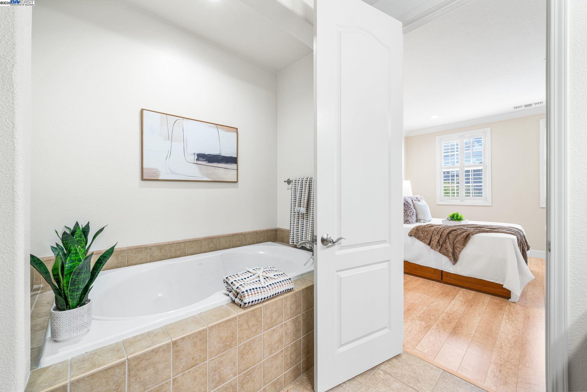 3719 Central Parkway # 24
