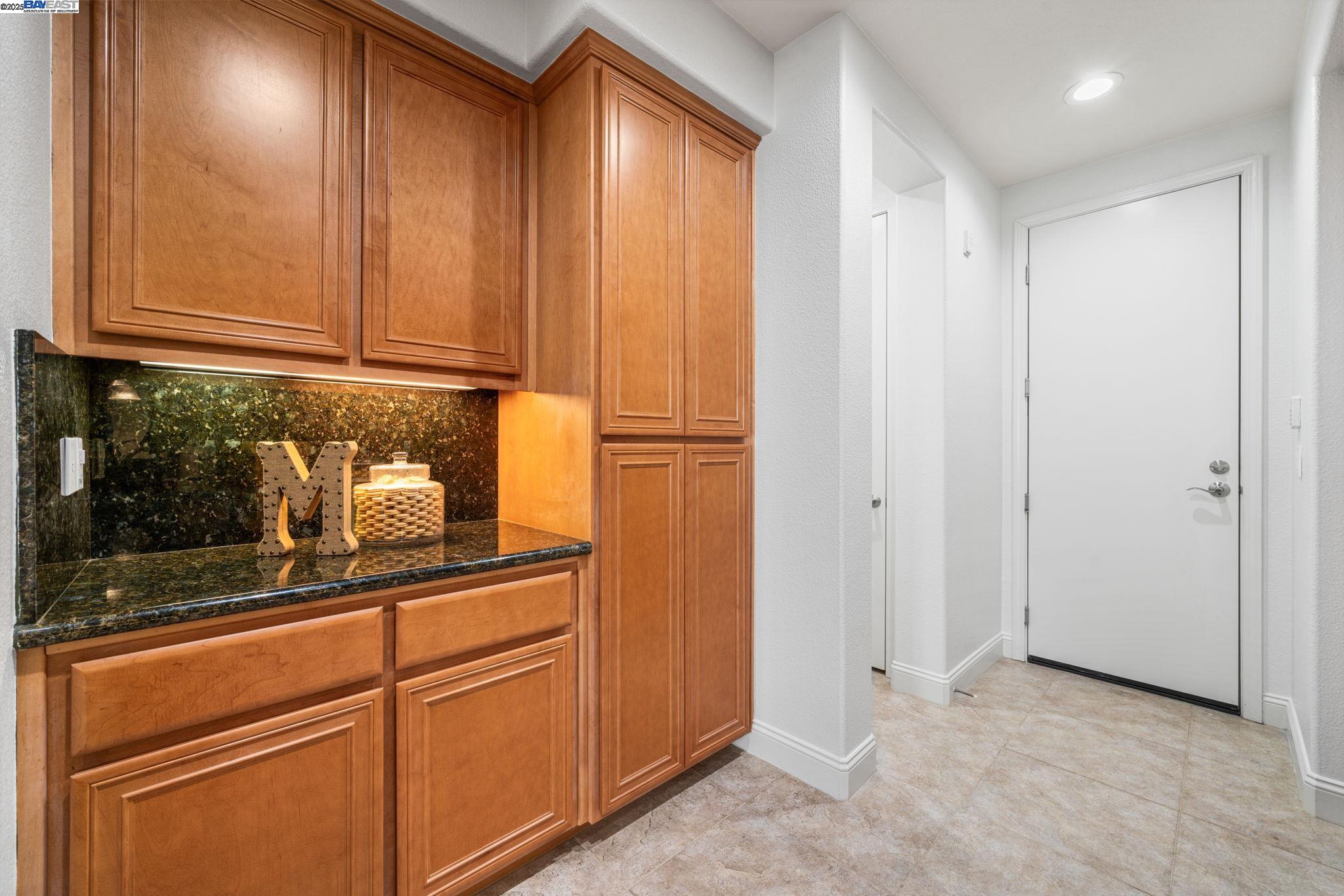 3719 Central Parkway # 24