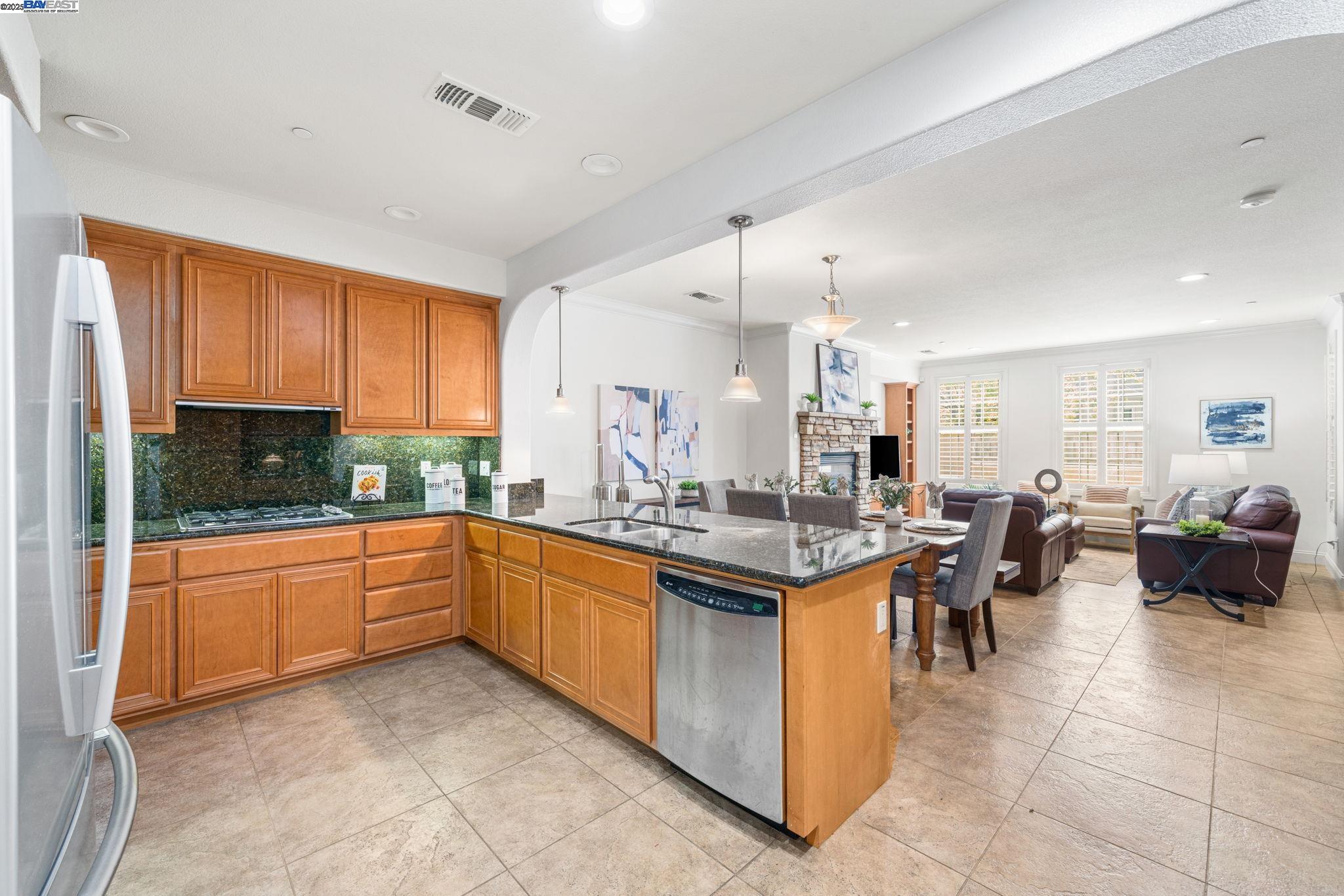 3719 Central Parkway # 24