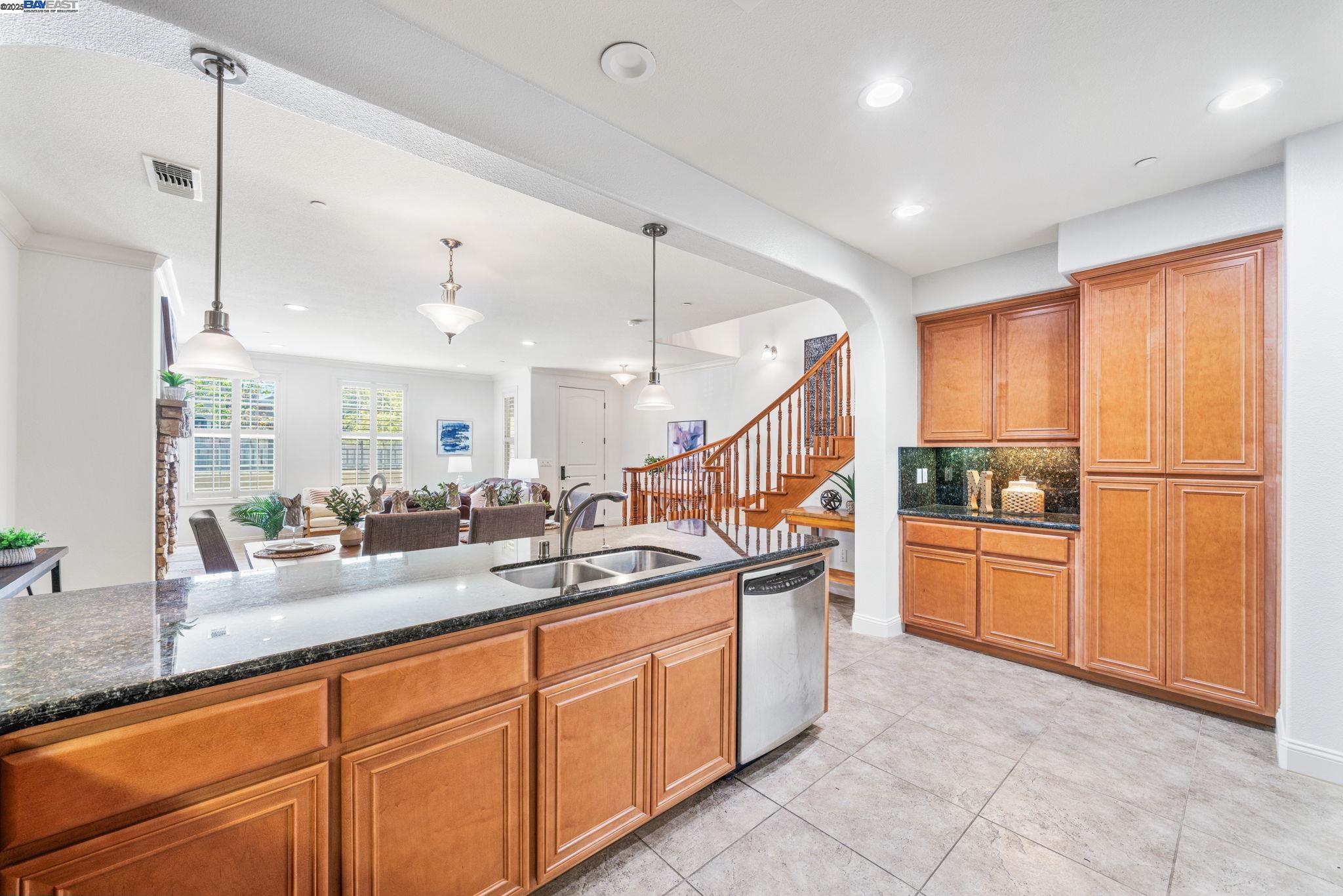 3719 Central Parkway # 24