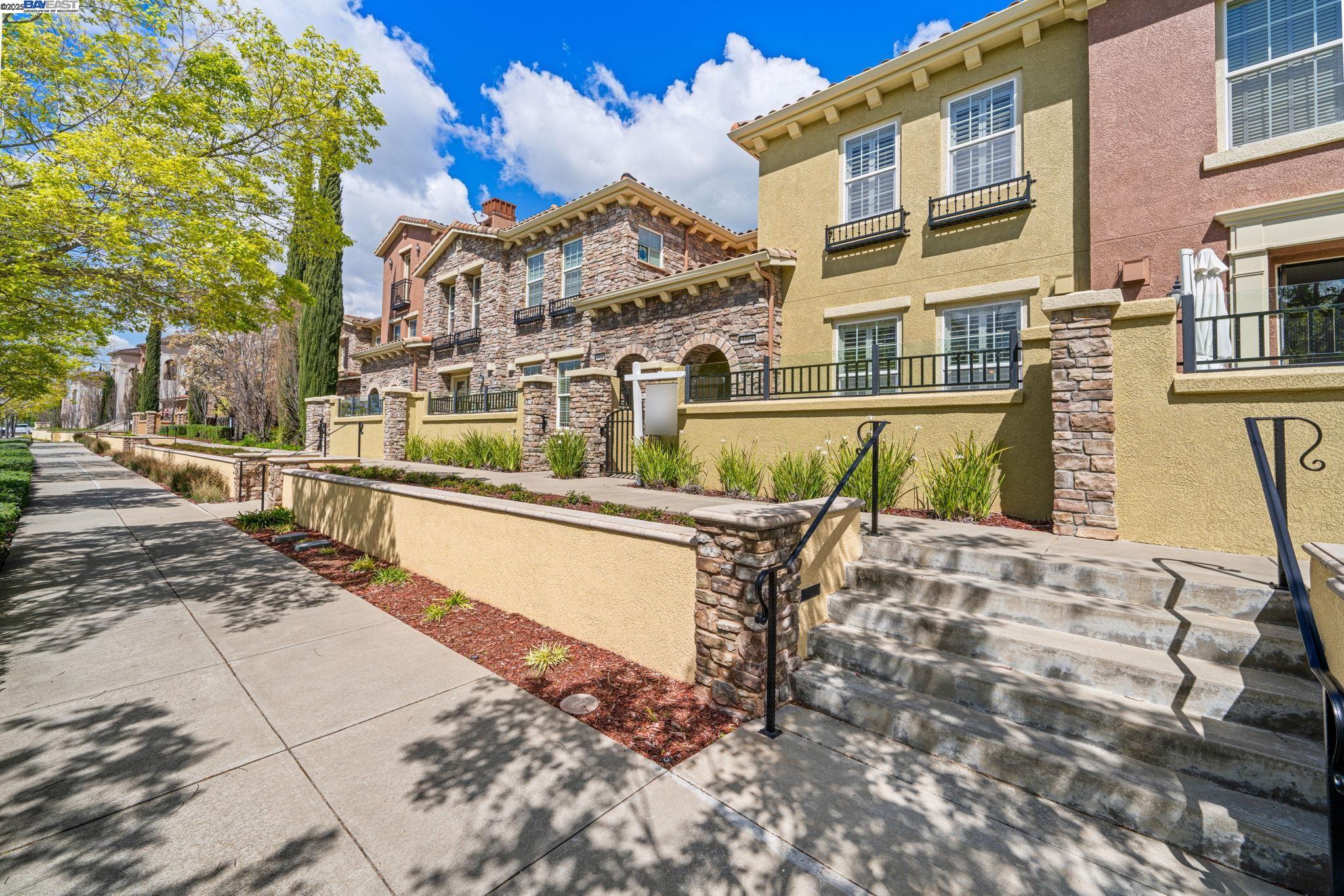 3719 Central Parkway # 24